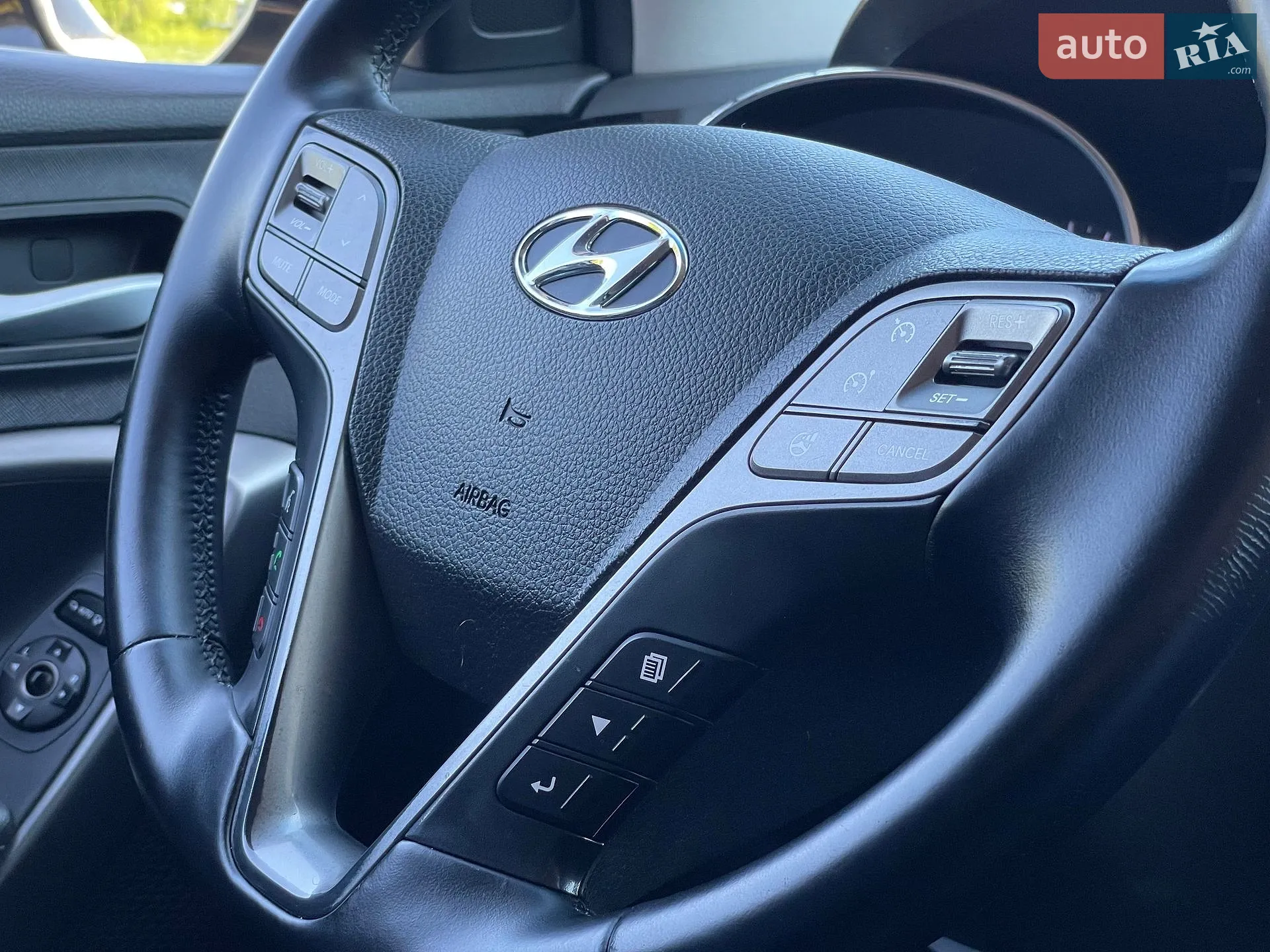 2013 Hyundai Santa Fe - мініатюра 42