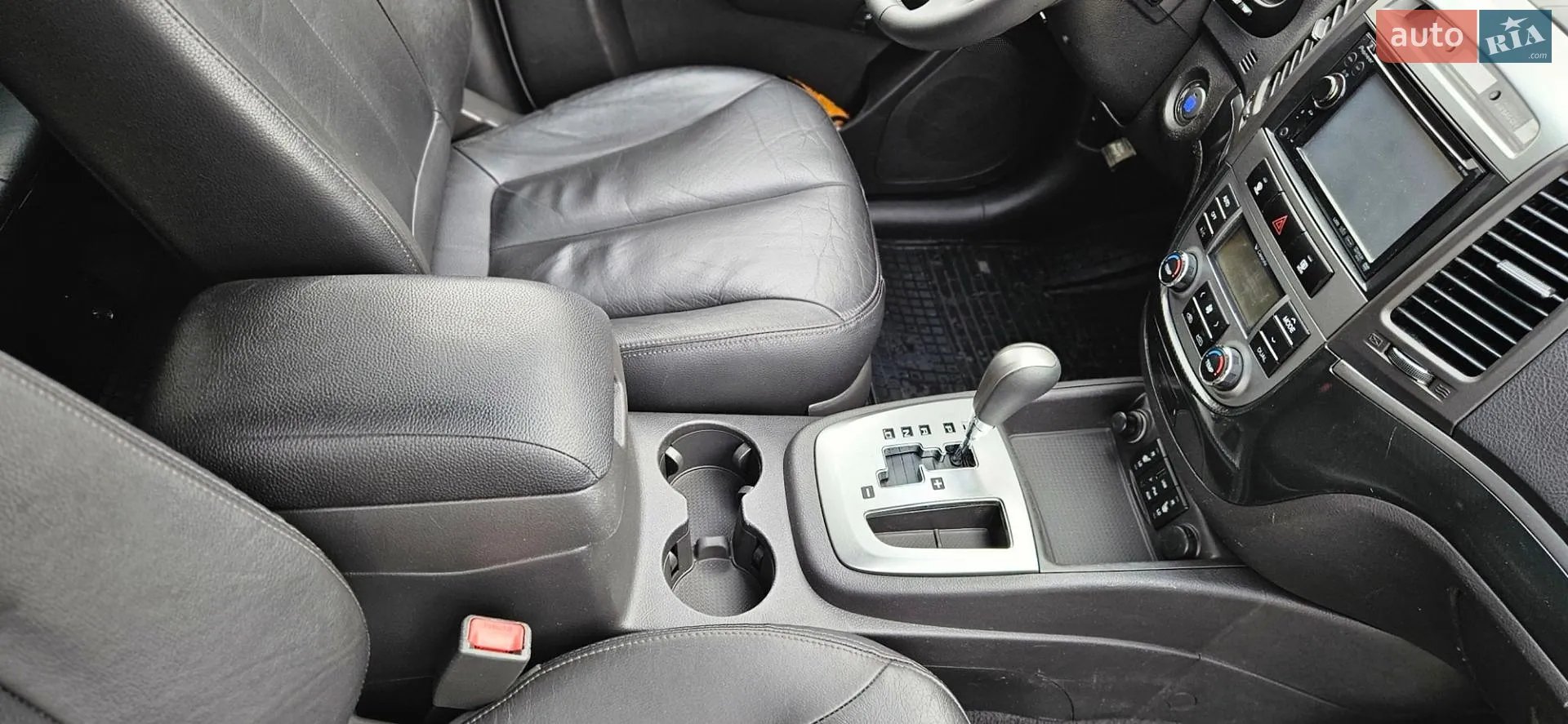 2011 Hyundai Santa Fe - мініатюра 98
