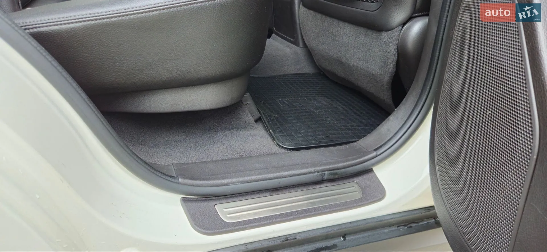 2011 Hyundai Santa Fe - мініатюра 103