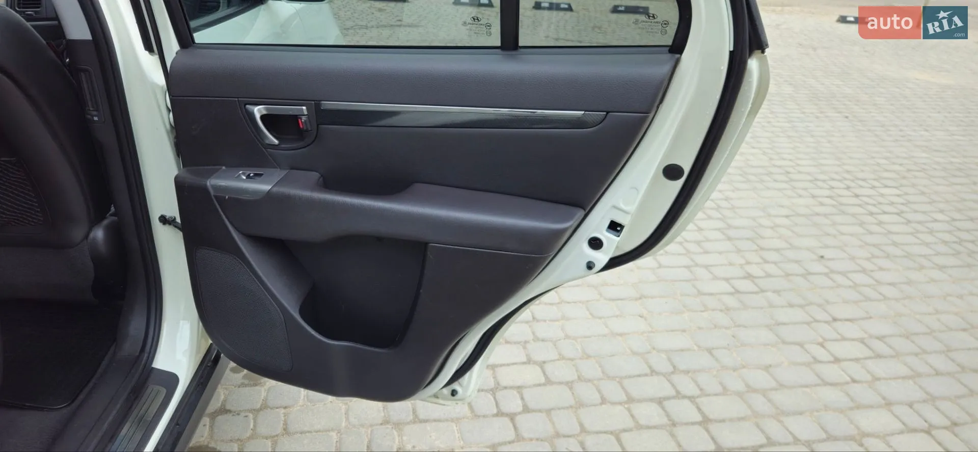 2011 Hyundai Santa Fe - мініатюра 107