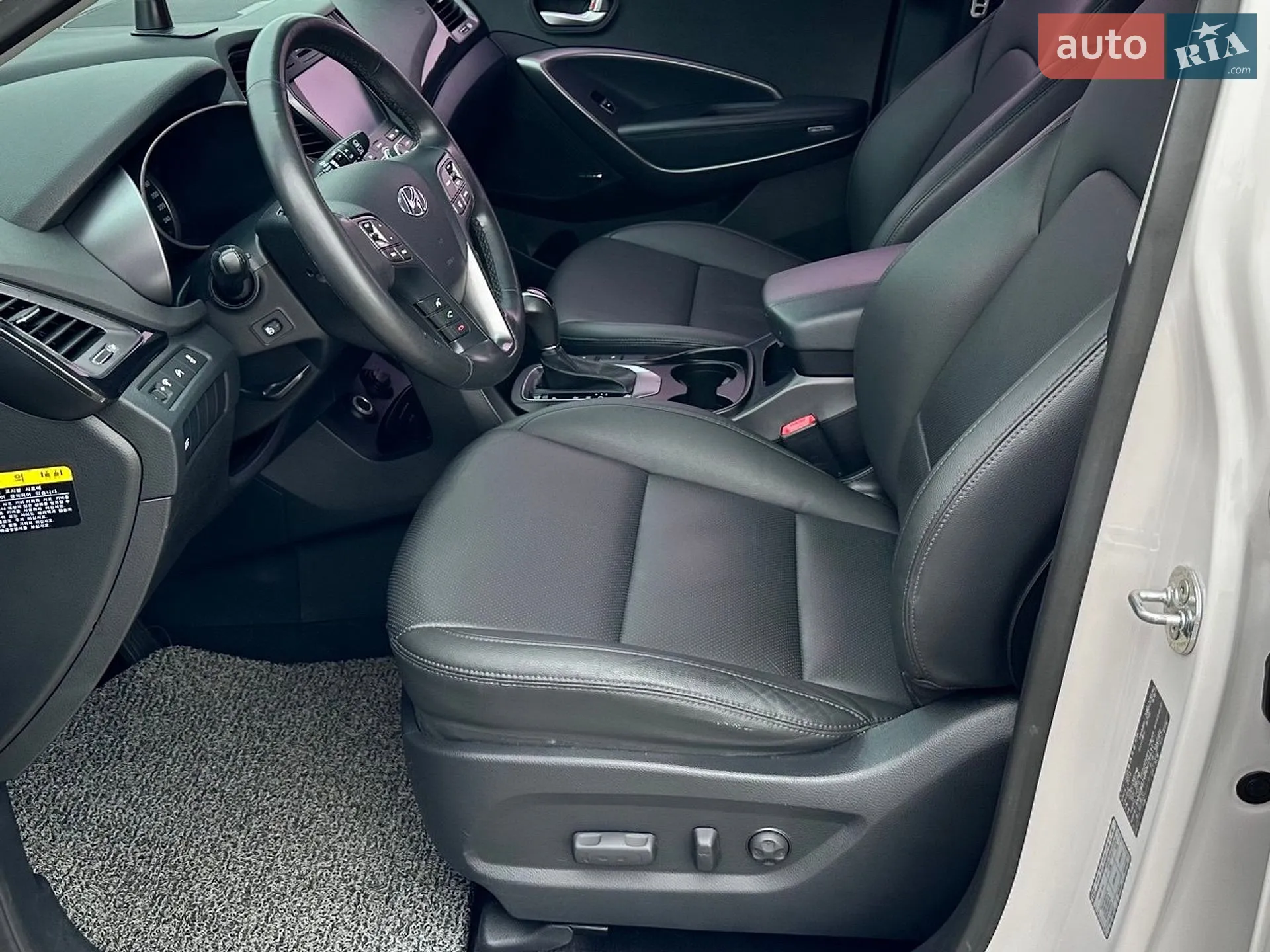 2013 Hyundai Santa Fe - мініатюра 14