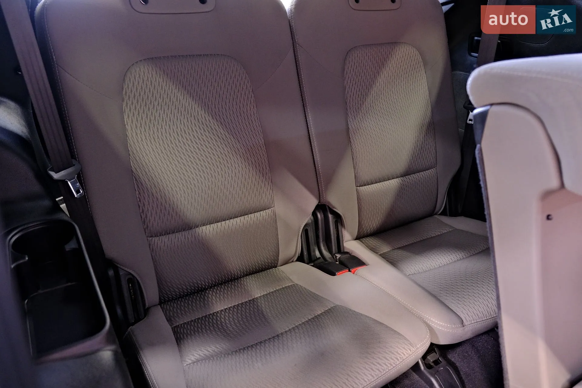 2016 Hyundai Santa Fe - мініатюра 35