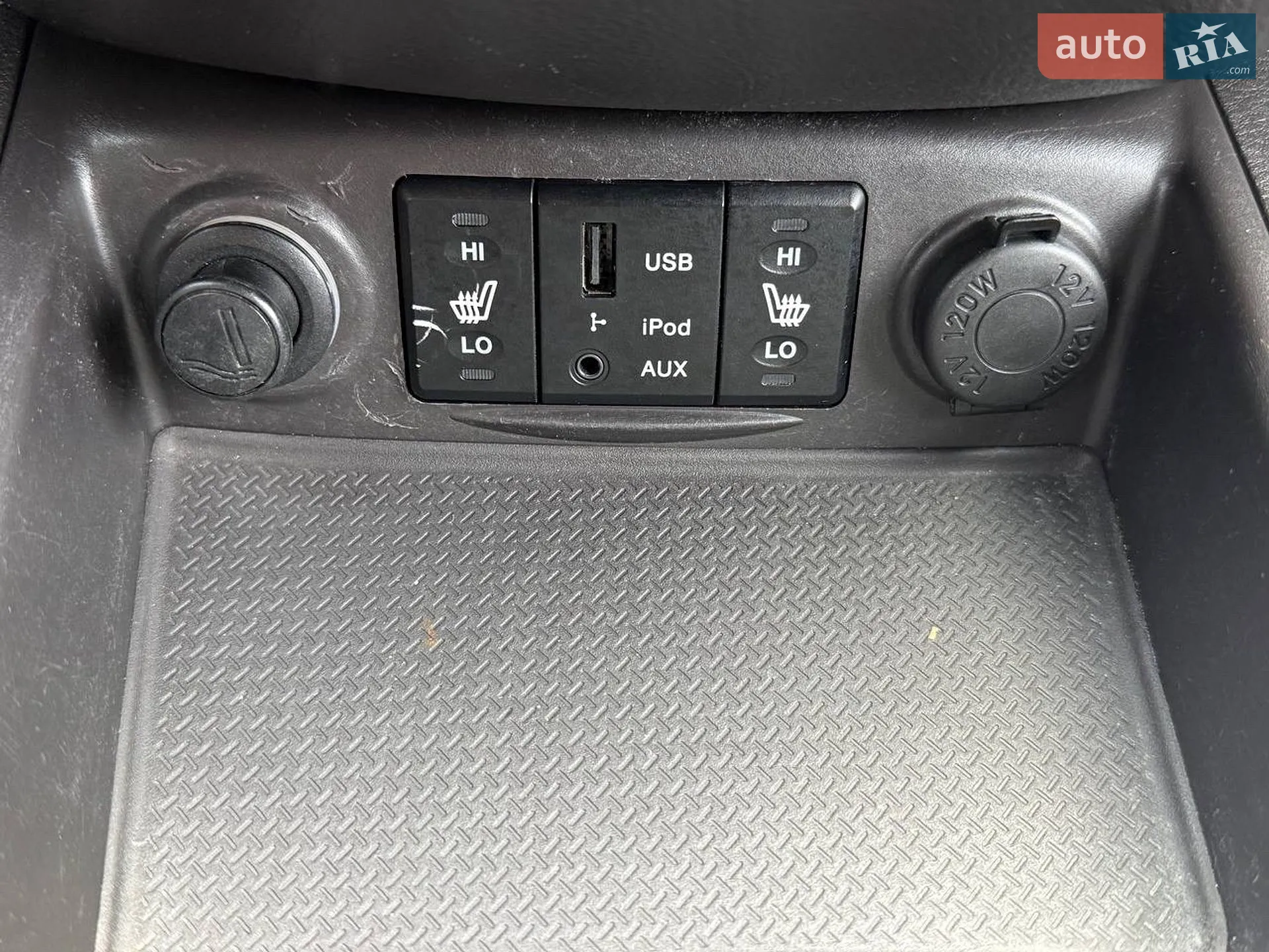 2010 Hyundai Santa Fe - мініатюра 50