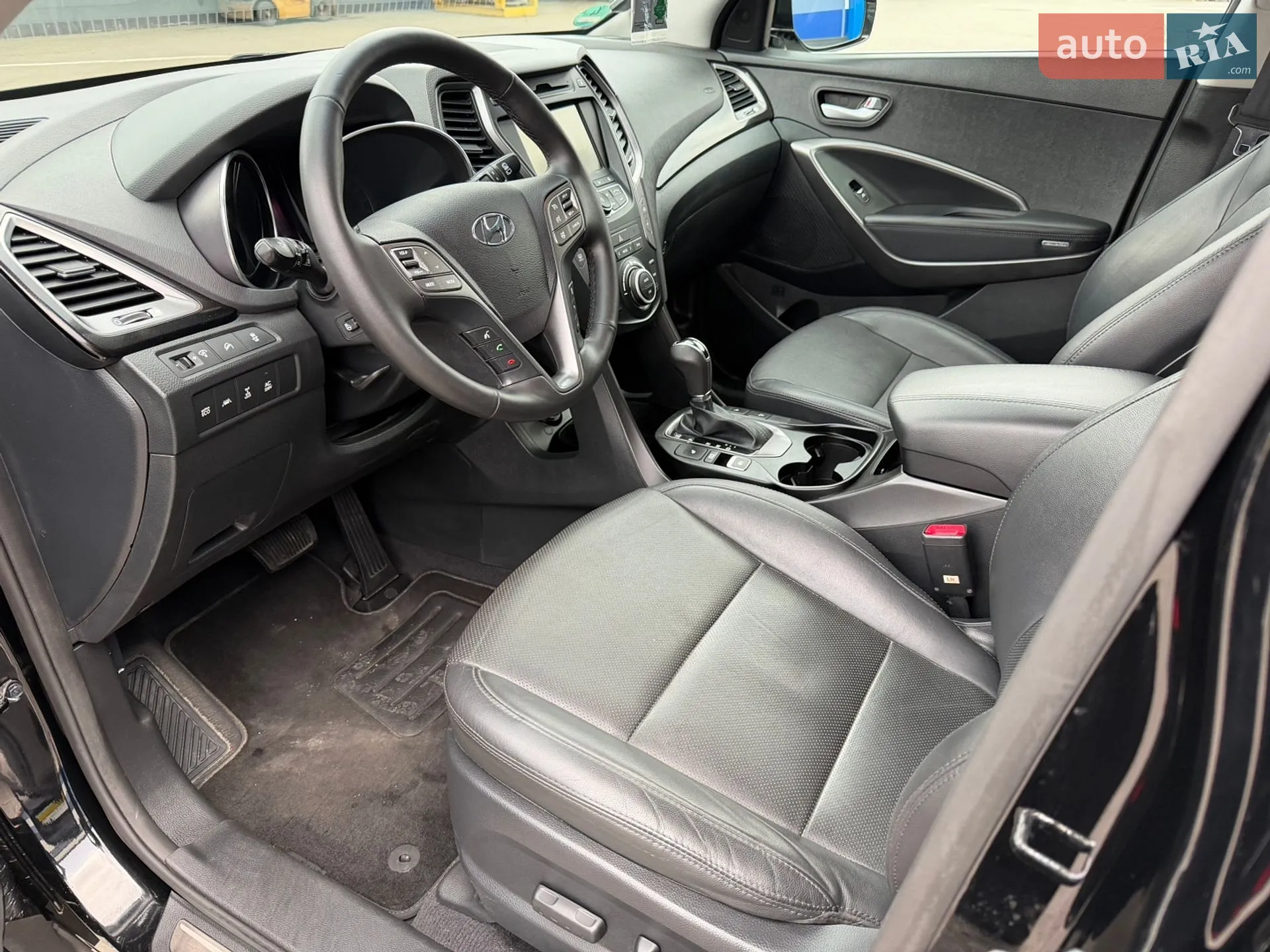 2016 Hyundai Santa Fe - мініатюра 30