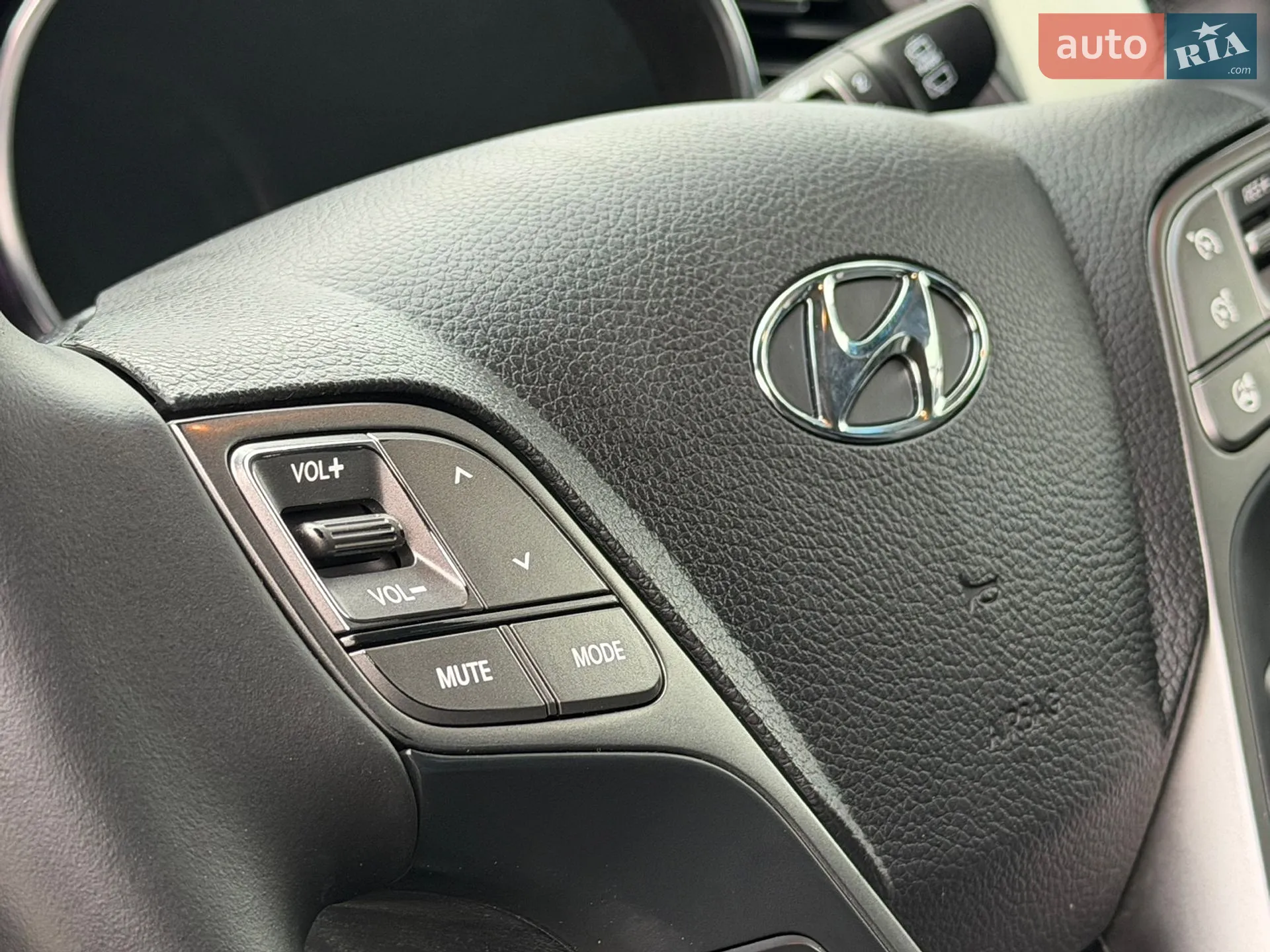 2016 Hyundai Santa Fe - мініатюра 62