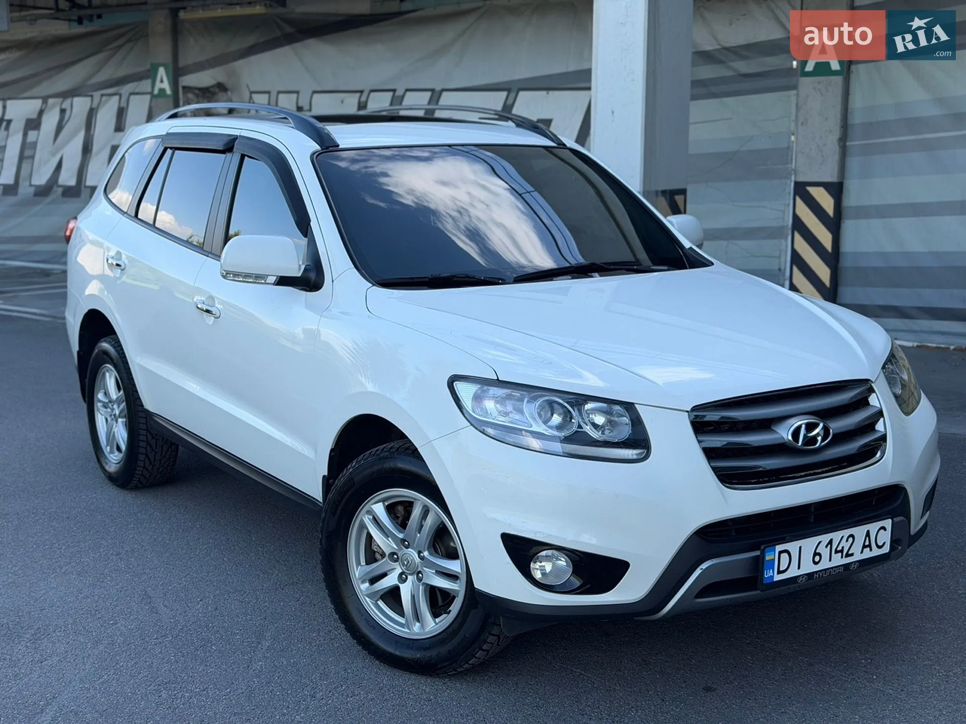 2012 Hyundai Santa Fe - мініатюра 4