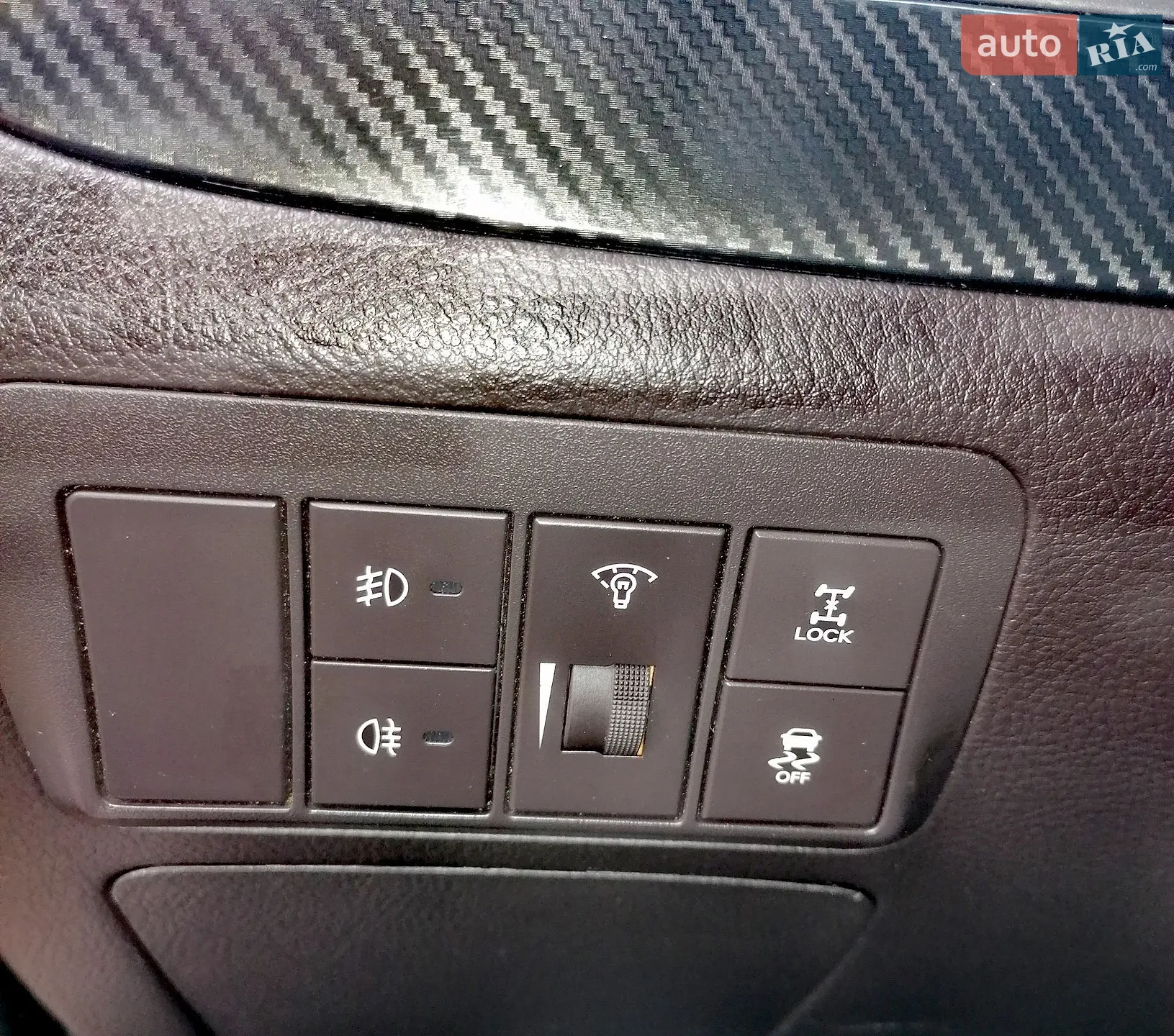 2011 Hyundai Santa Fe - мініатюра 16