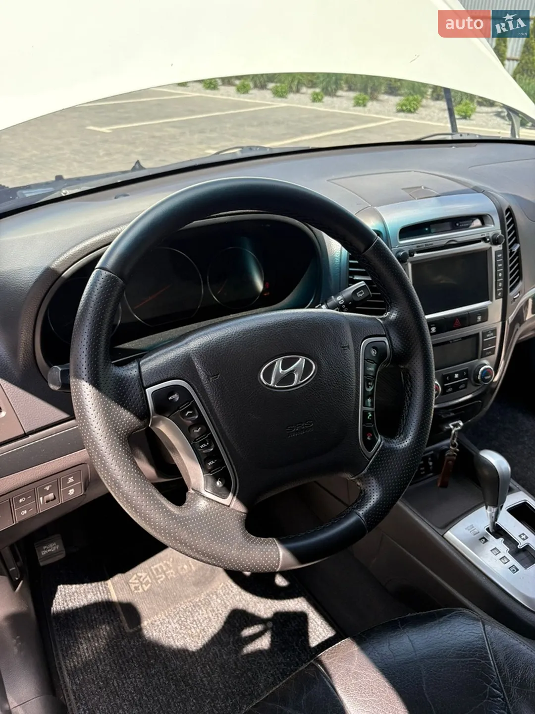 2011 Hyundai Santa Fe - мініатюра 22