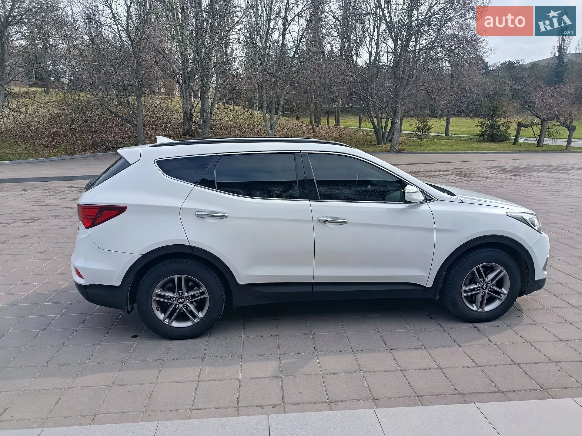 2016 Hyundai Santa Fe - мініатюра 3