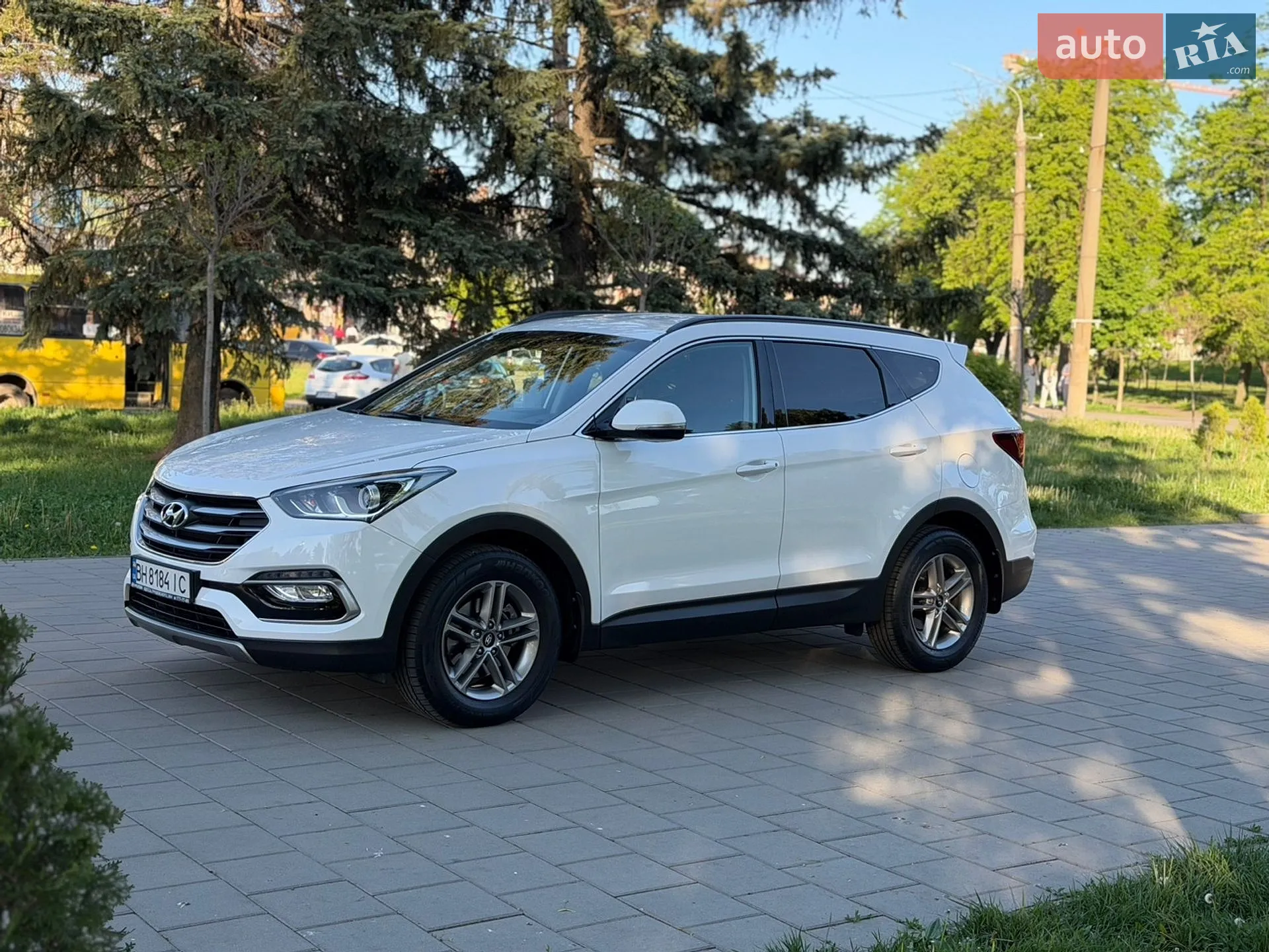 2017 Hyundai Santa Fe - мініатюра 3