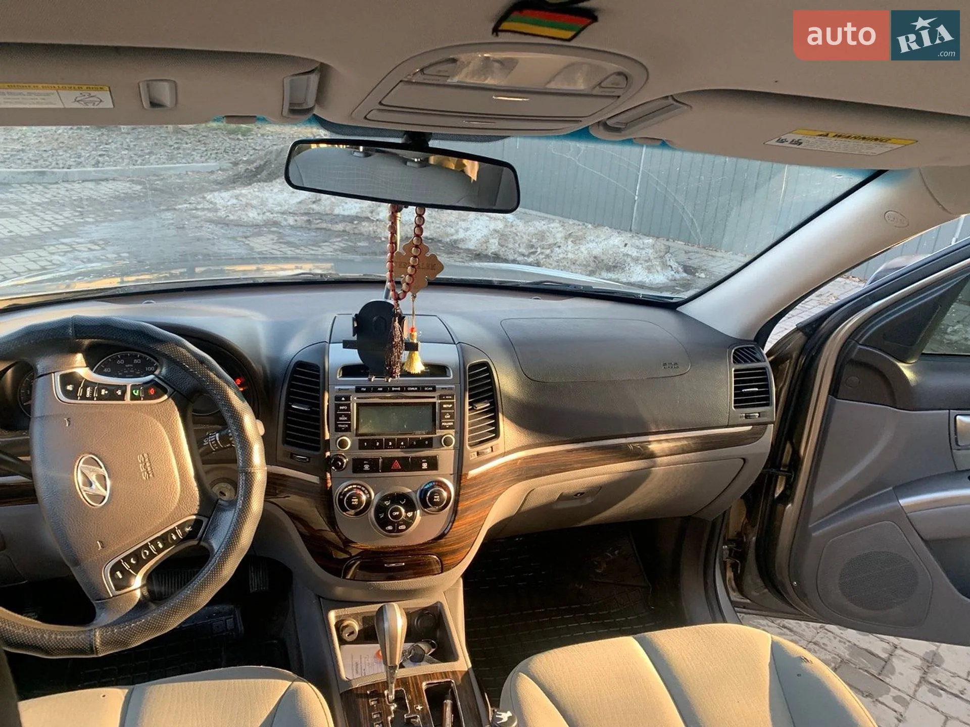 2012 Hyundai Santa Fe - мініатюра 9