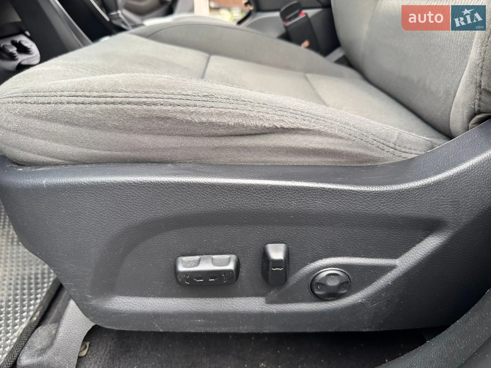 2016 Hyundai Santa Fe - мініатюра 13