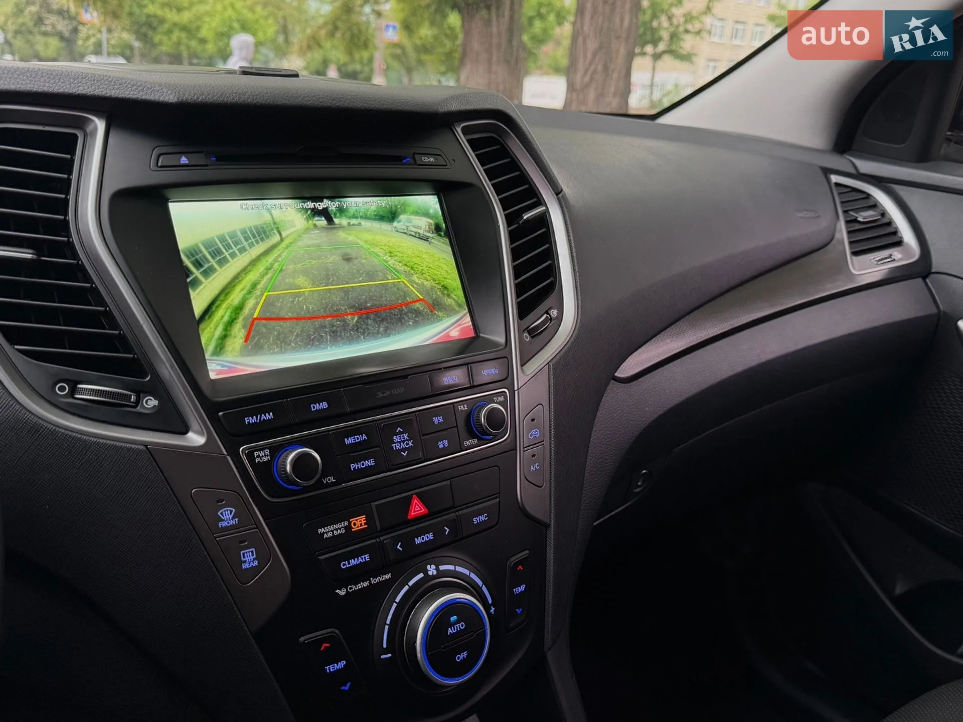 2016 Hyundai Santa Fe - мініатюра 30