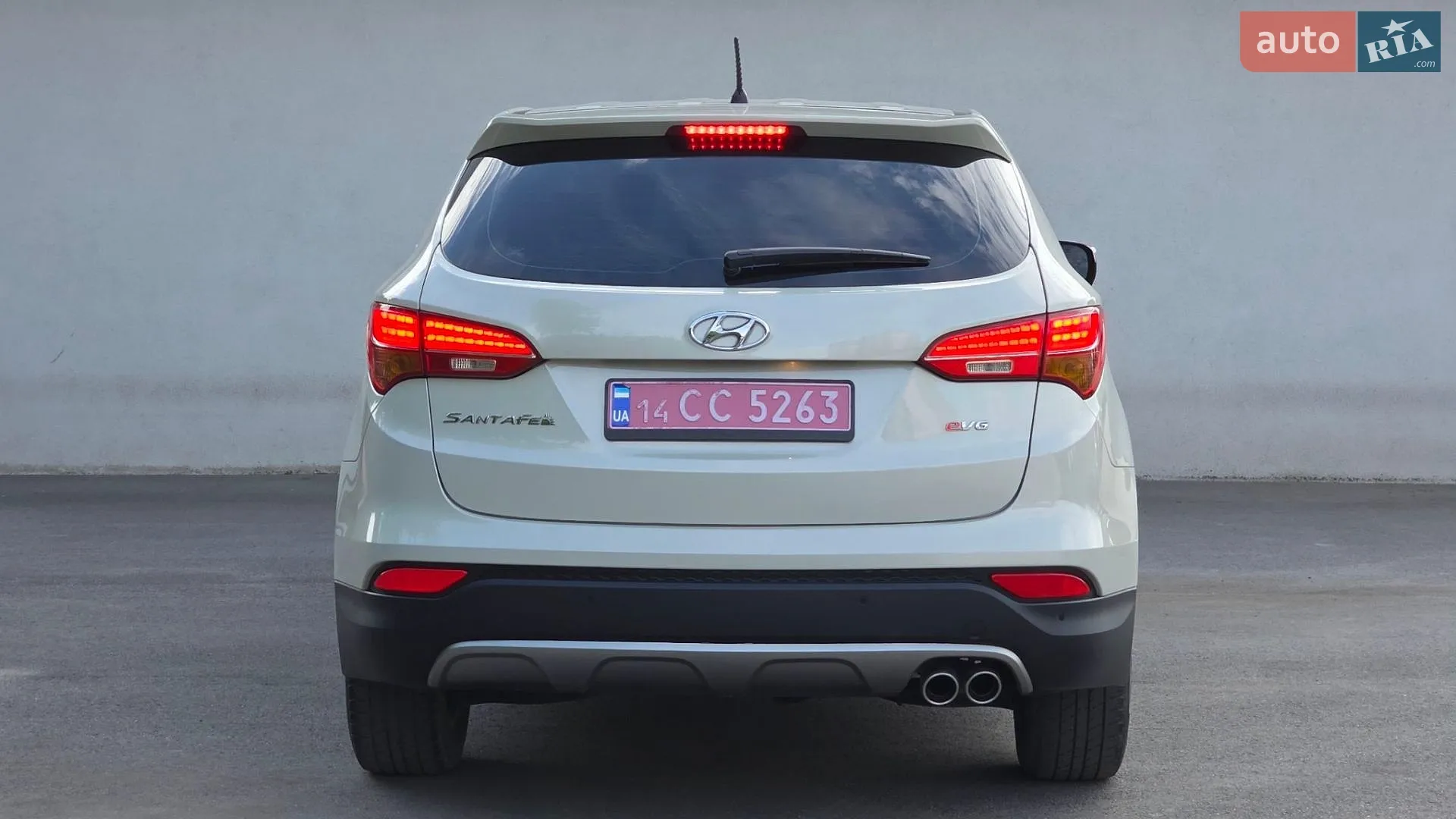2013 Hyundai Santa Fe - мініатюра 11