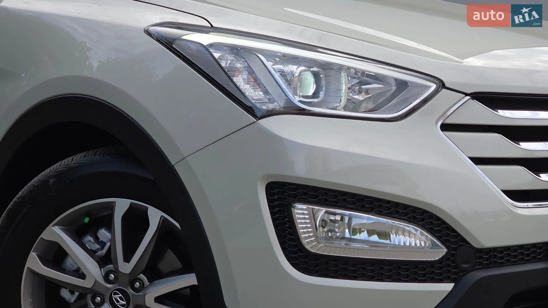 2013 Hyundai Santa Fe - мініатюра 17