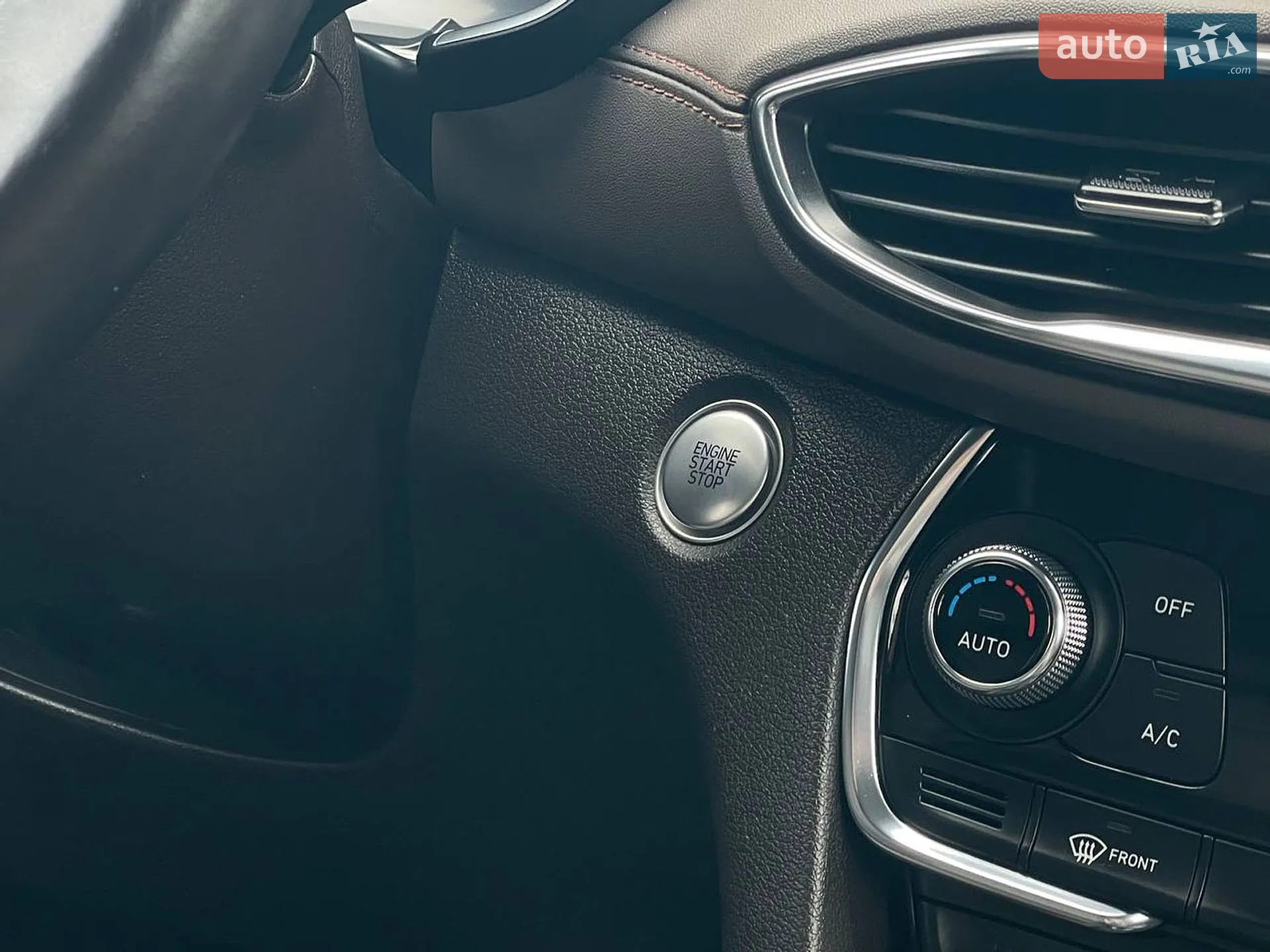 2019 Hyundai Santa Fe - мініатюра 21