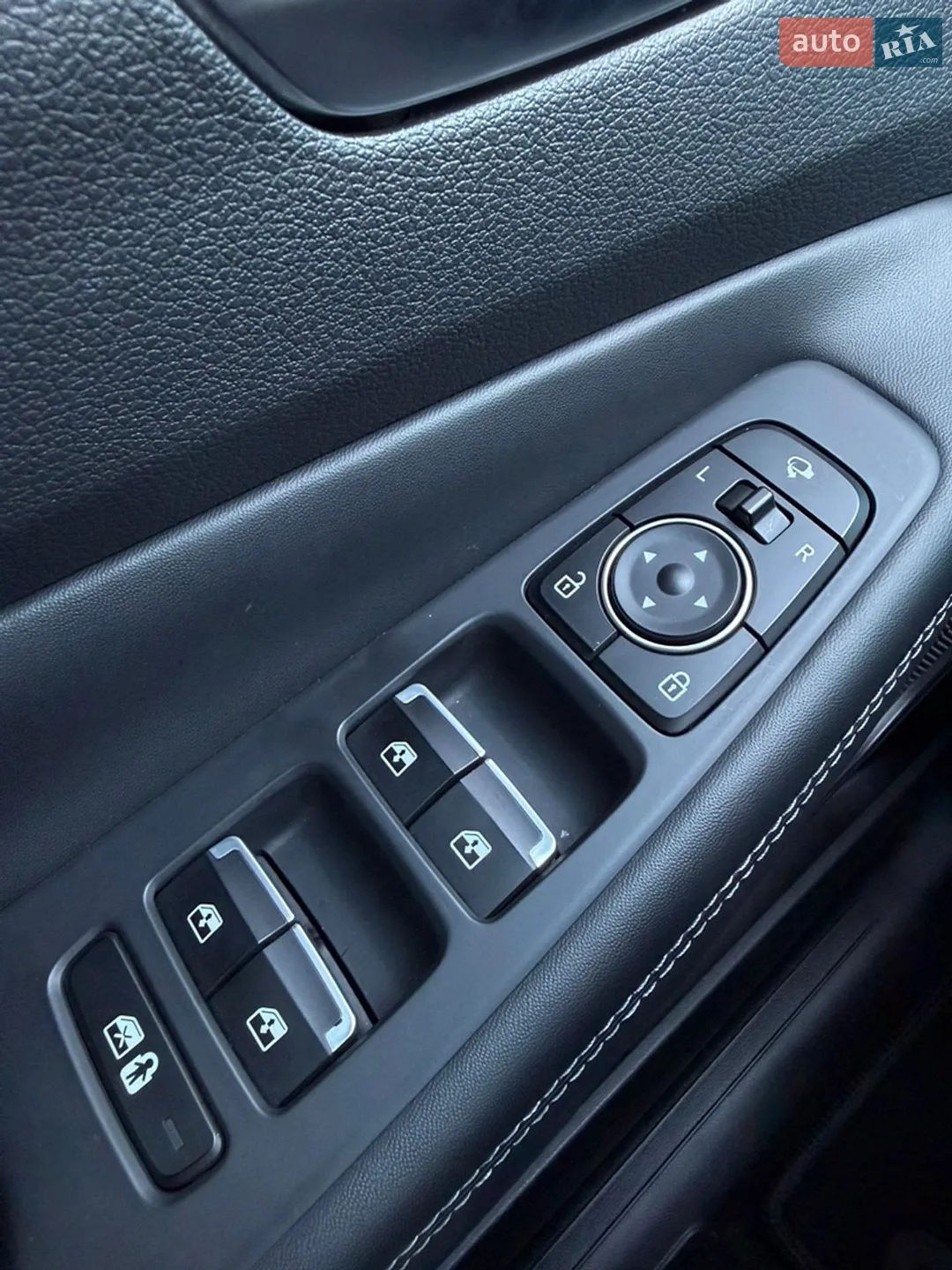 2021 Hyundai Santa Fe - мініатюра 43