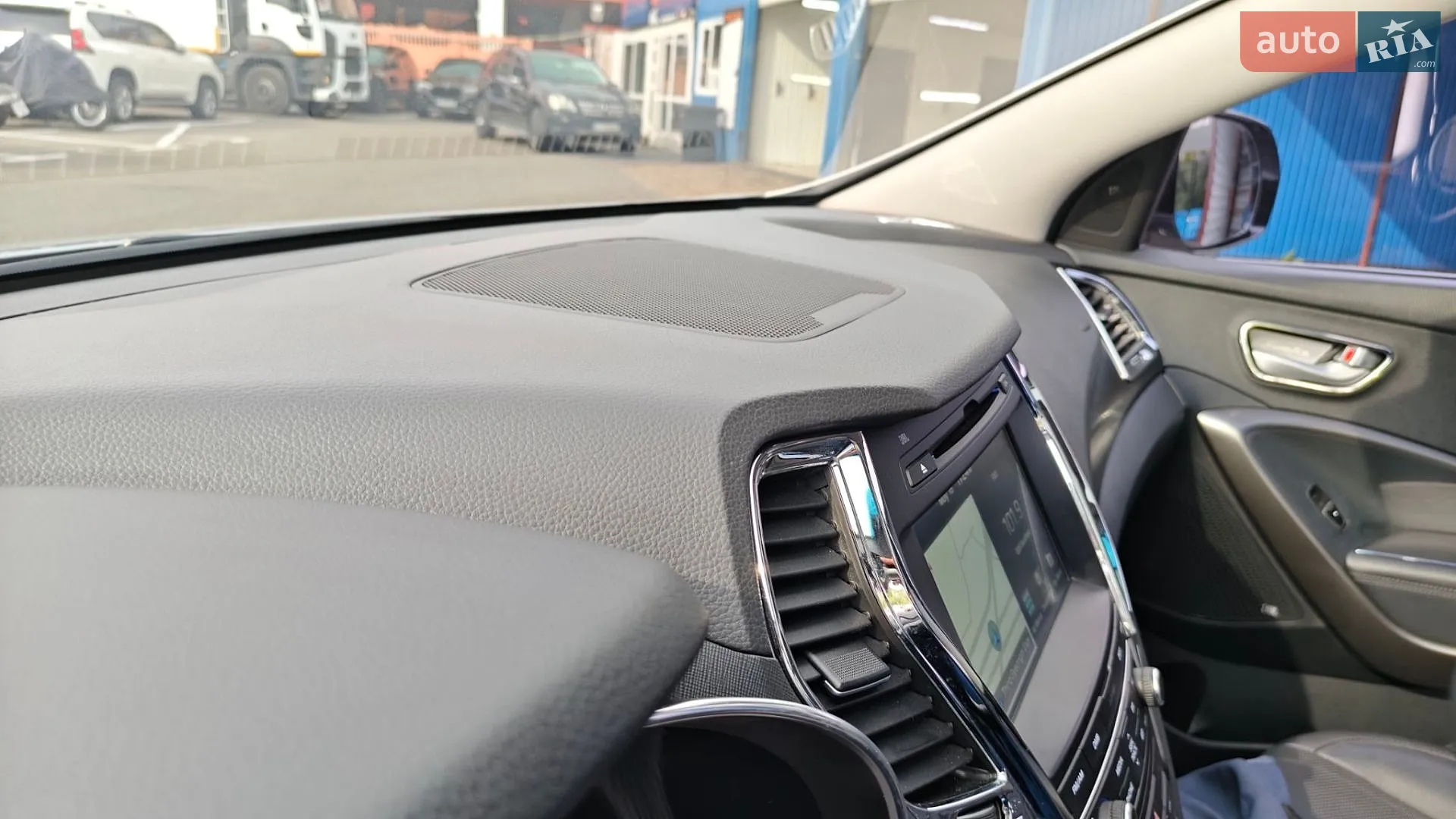 2015 Hyundai Santa Fe - мініатюра 47