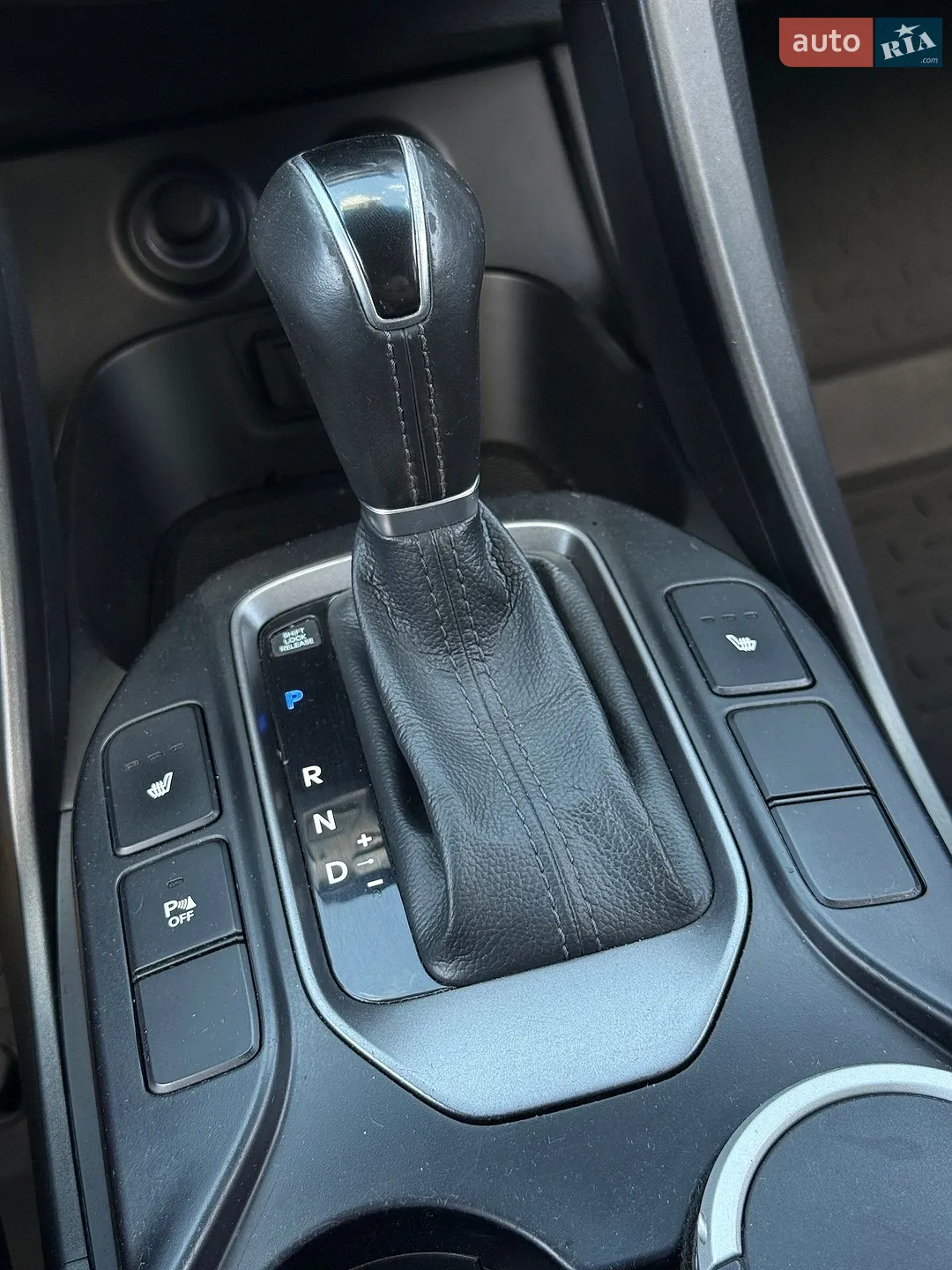 2014 Hyundai Santa Fe - мініатюра 21