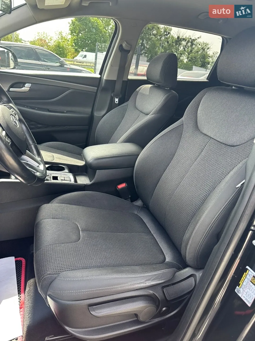 2019 Hyundai Santa Fe - мініатюра 11