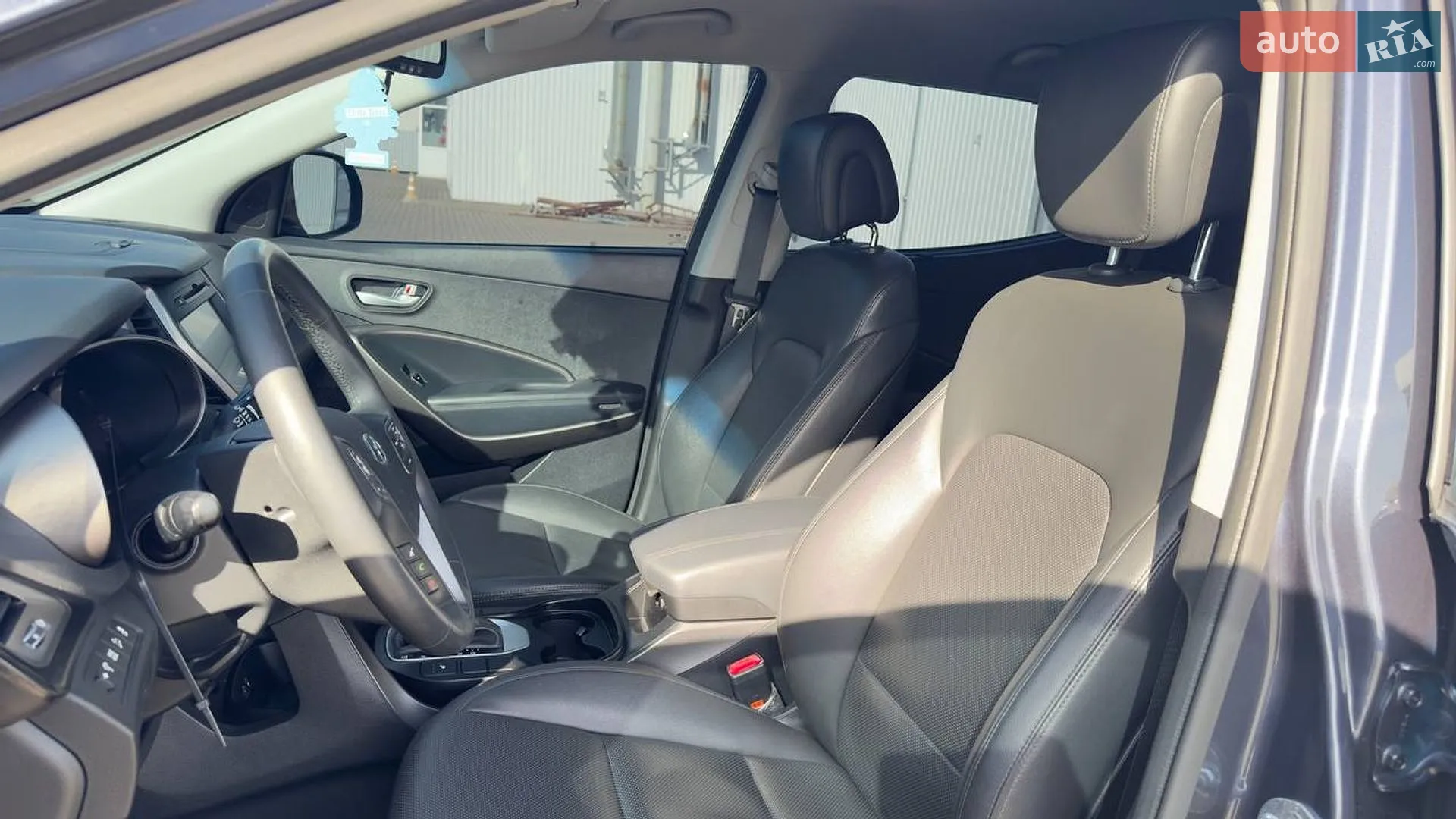 2015 Hyundai Santa Fe - мініатюра 17