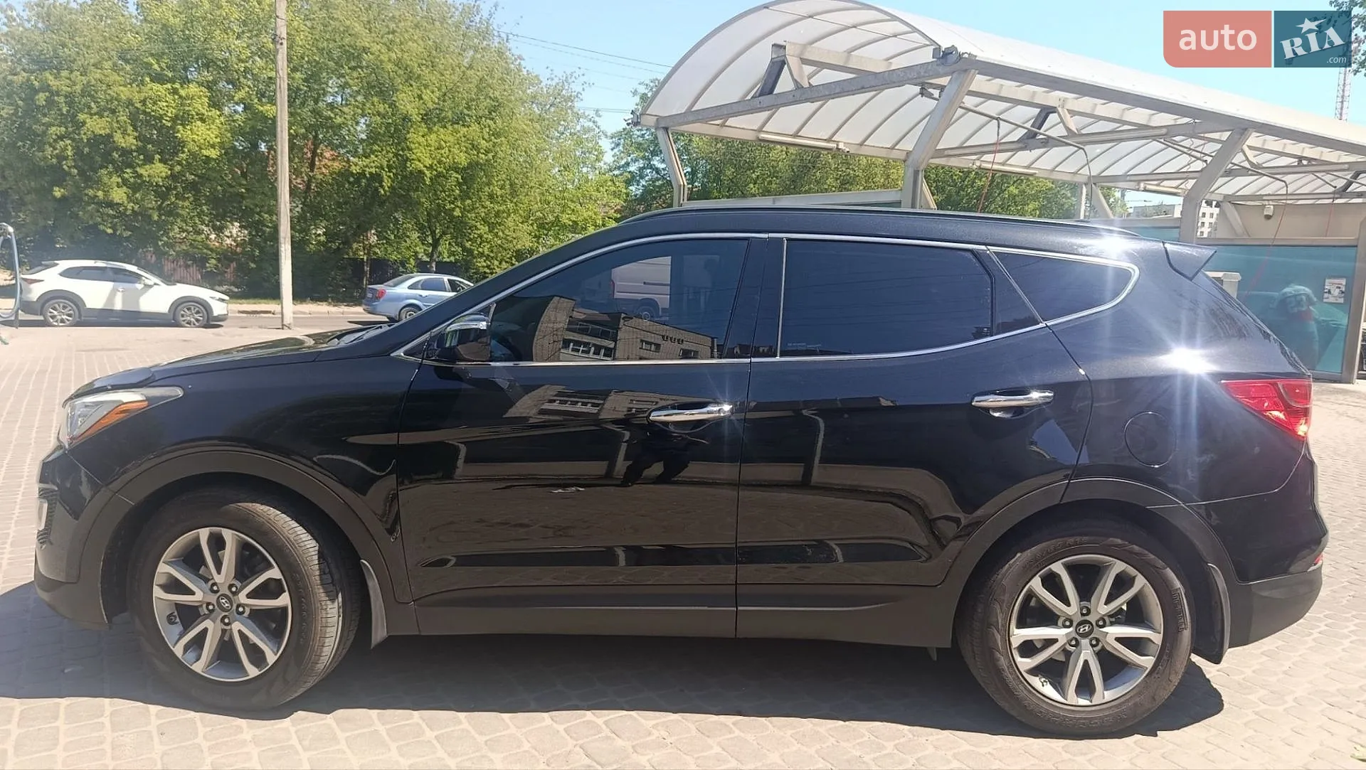 2016 Hyundai Santa Fe - мініатюра 16