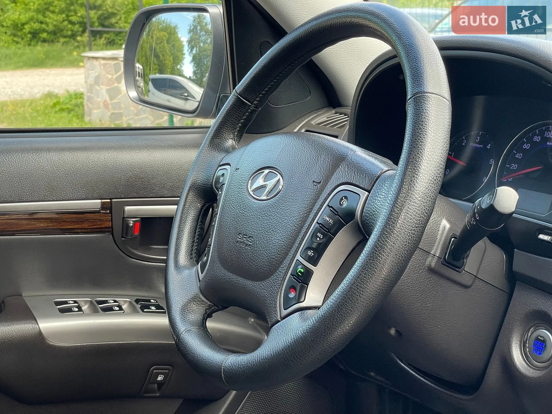 2012 Hyundai Santa Fe - мініатюра 35