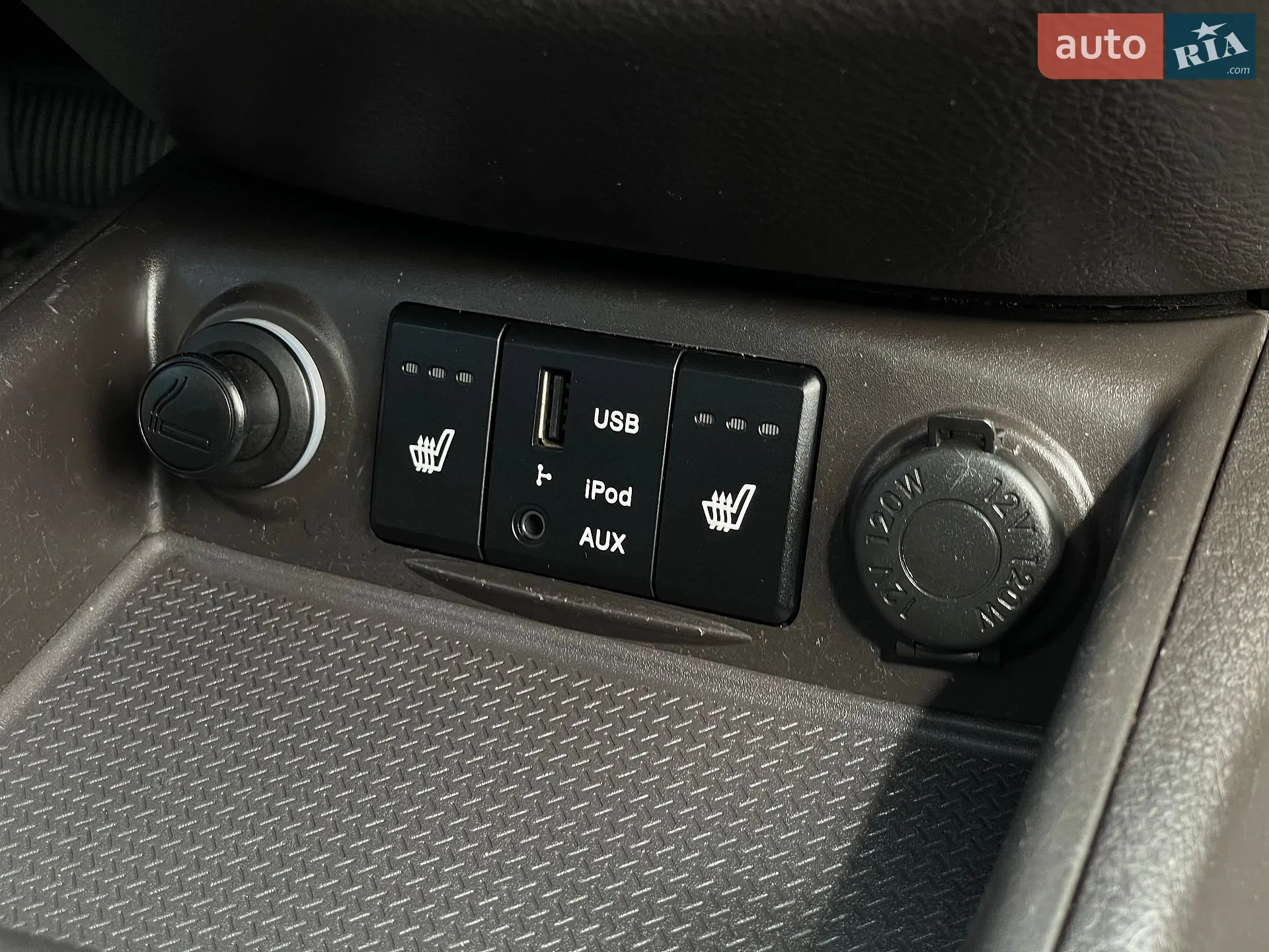 2012 Hyundai Santa Fe - мініатюра 39