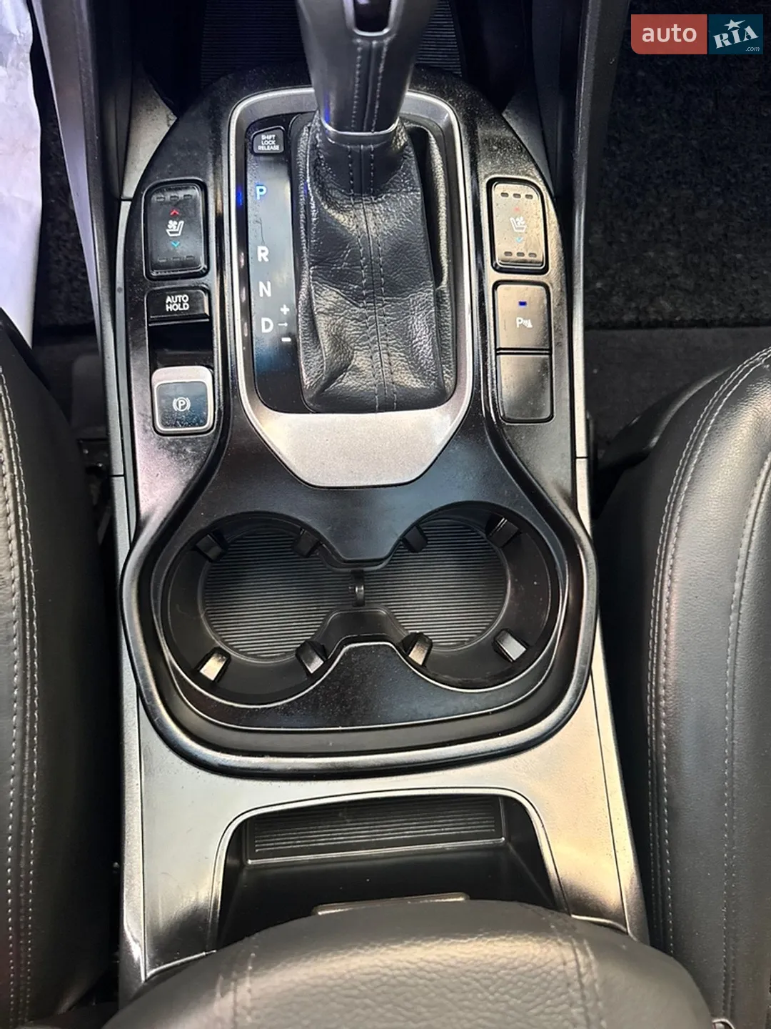 2013 Hyundai Santa Fe - мініатюра 32
