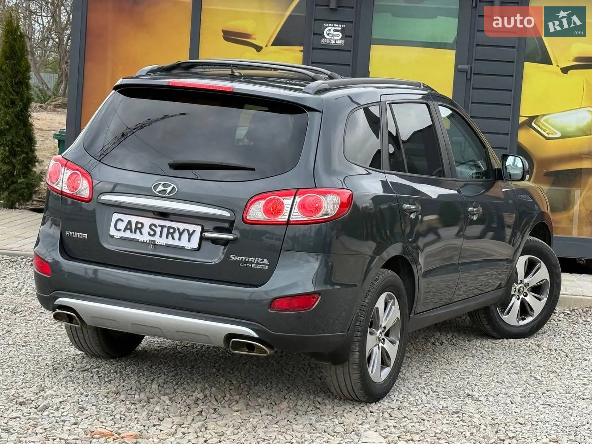 2011 Hyundai Santa Fe - мініатюра 21
