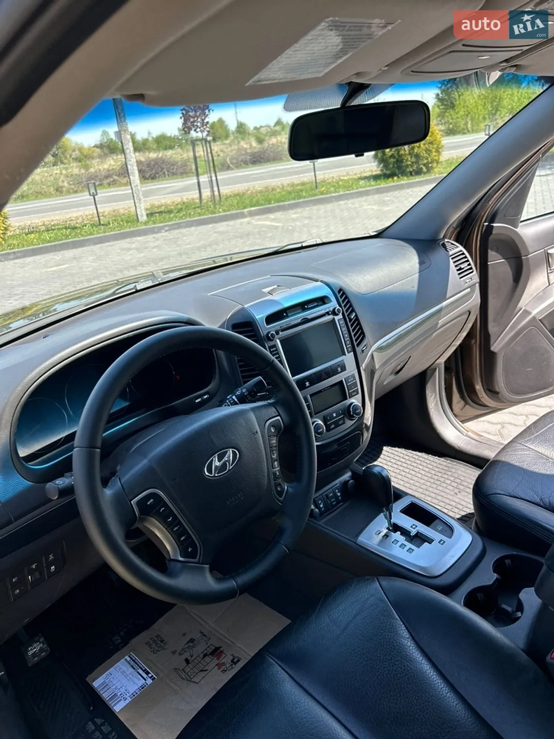 2010 Hyundai Santa Fe - мініатюра 61