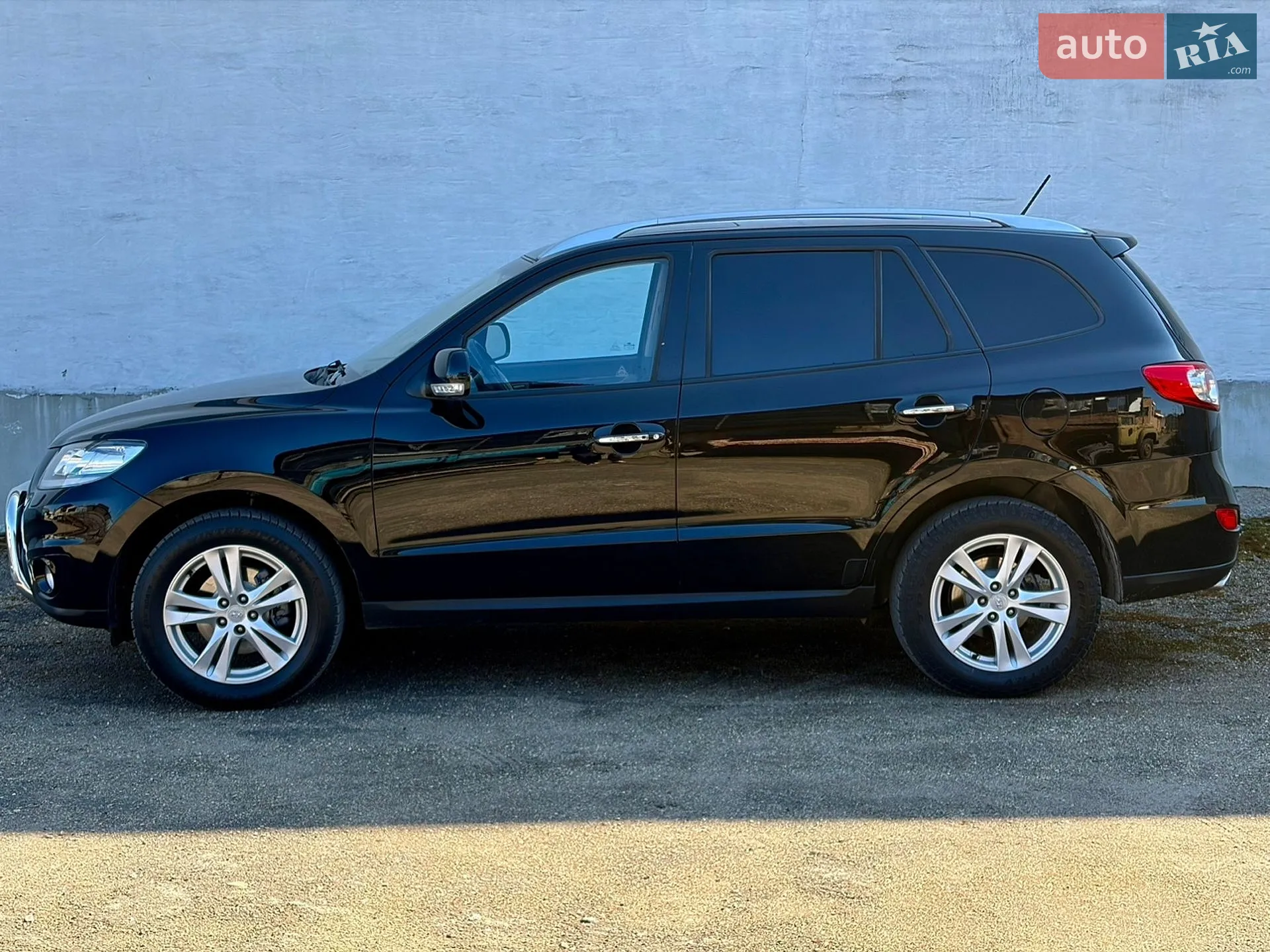 2011 Hyundai Santa Fe - мініатюра 8