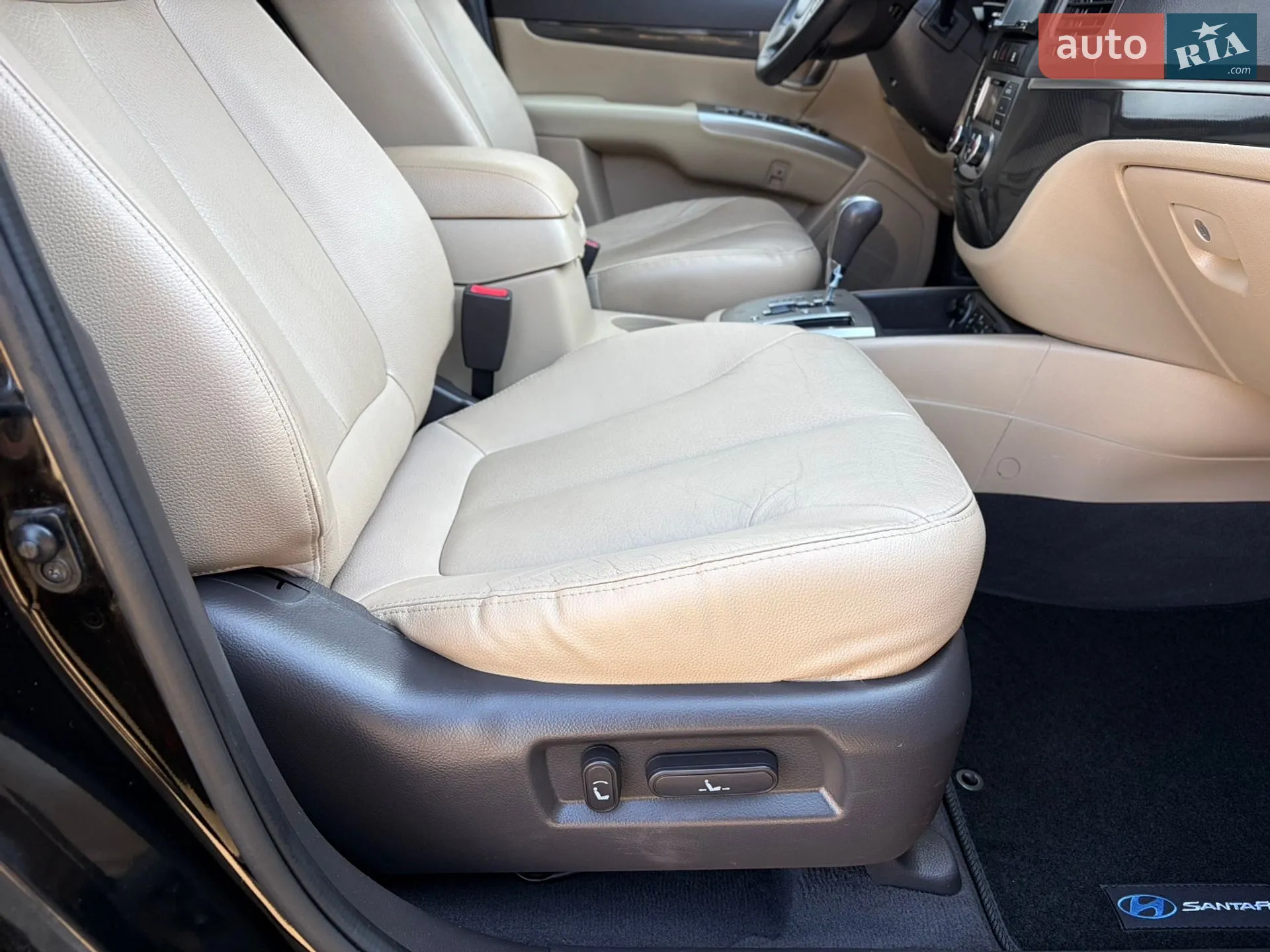 2011 Hyundai Santa Fe - мініатюра 49
