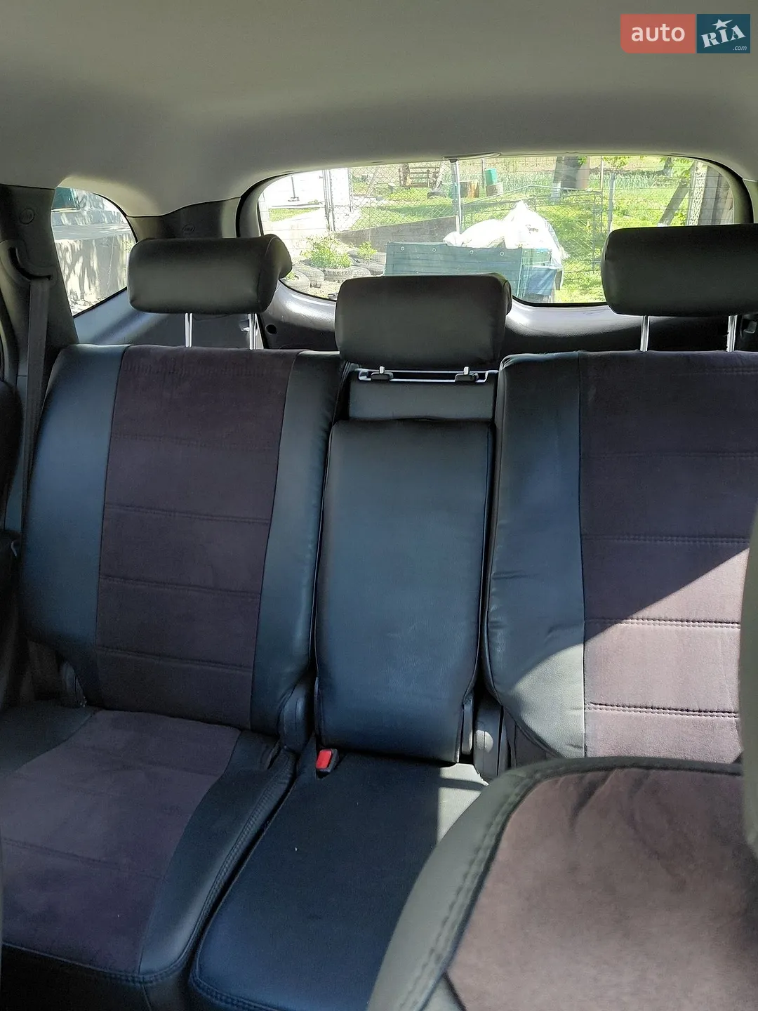 2011 Hyundai Santa Fe - мініатюра 9