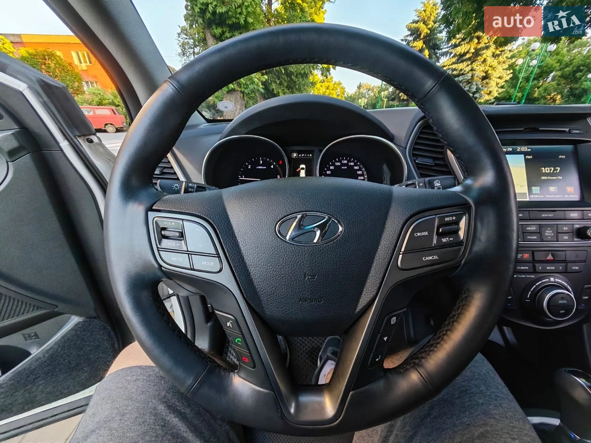 2015 Hyundai Santa Fe - мініатюра 33