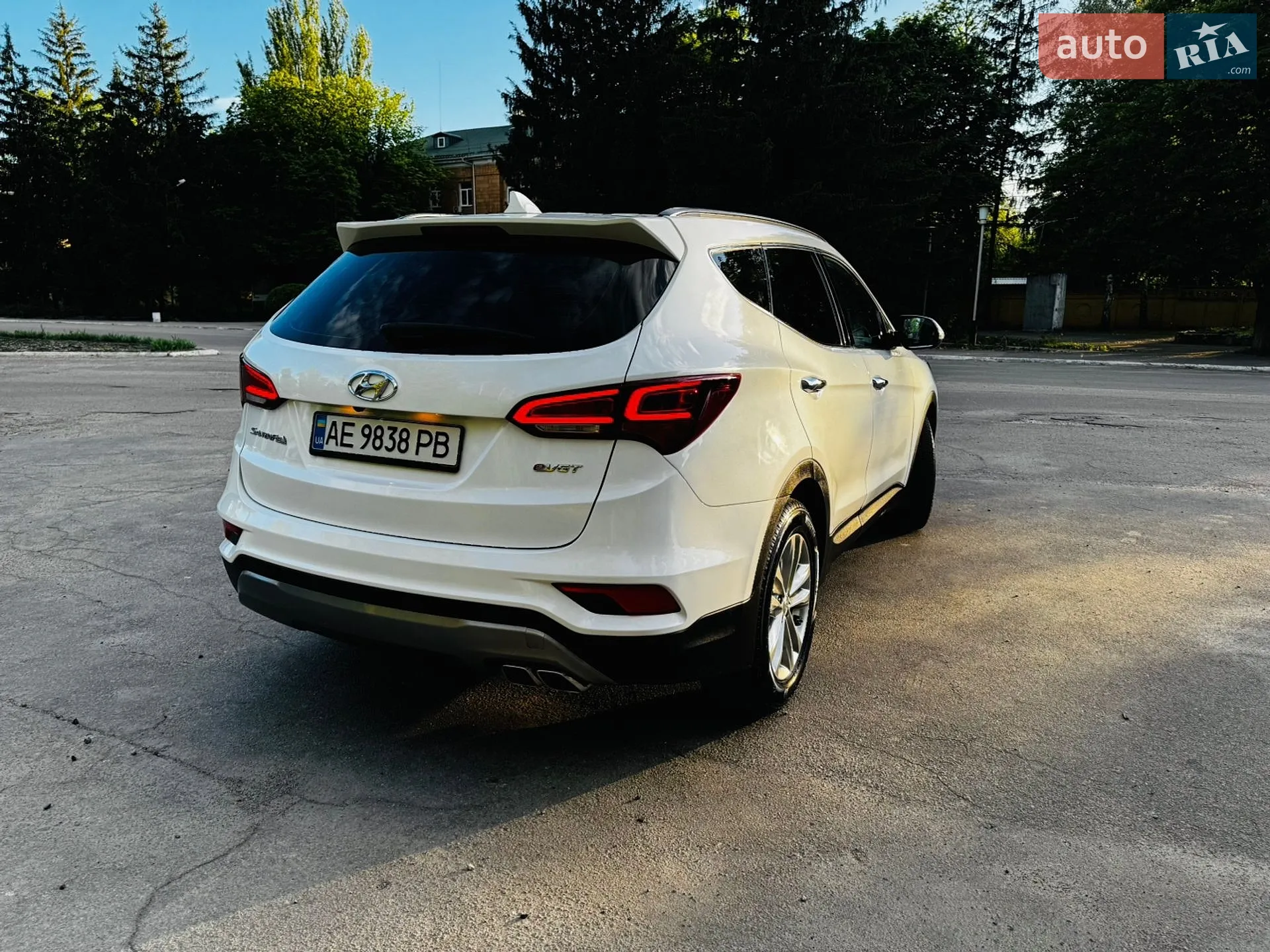 2016 Hyundai Santa Fe - мініатюра 12
