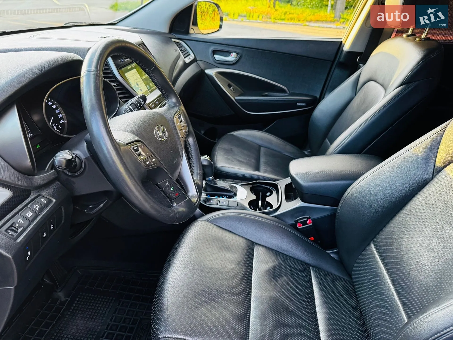 2016 Hyundai Santa Fe - мініатюра 30