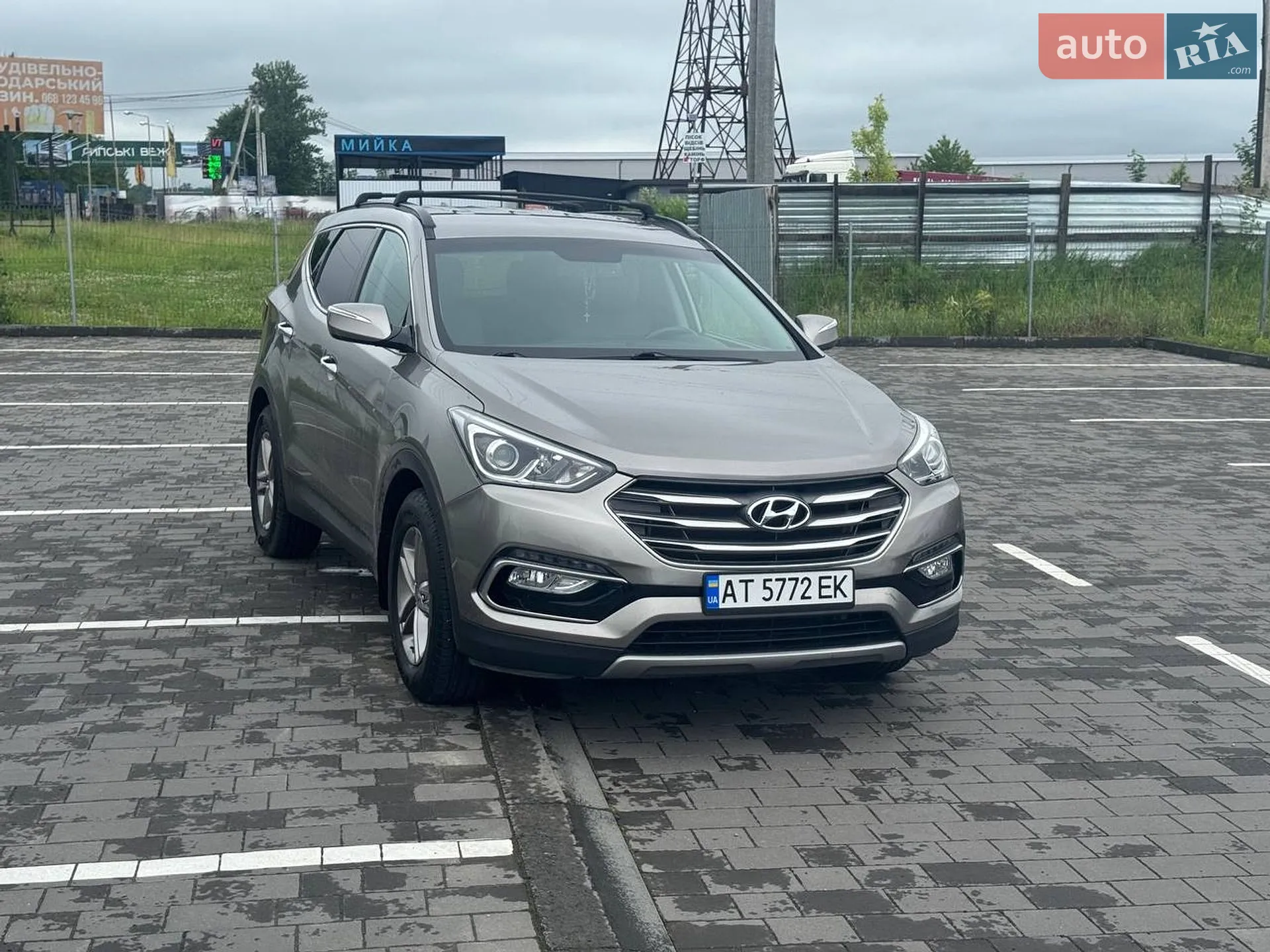 2016 Hyundai Santa Fe - мініатюра 18