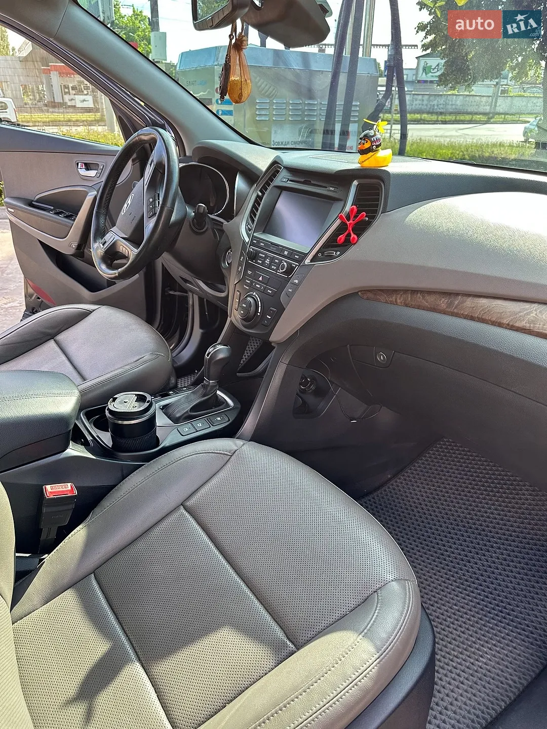 2017 Hyundai Santa Fe - мініатюра 18