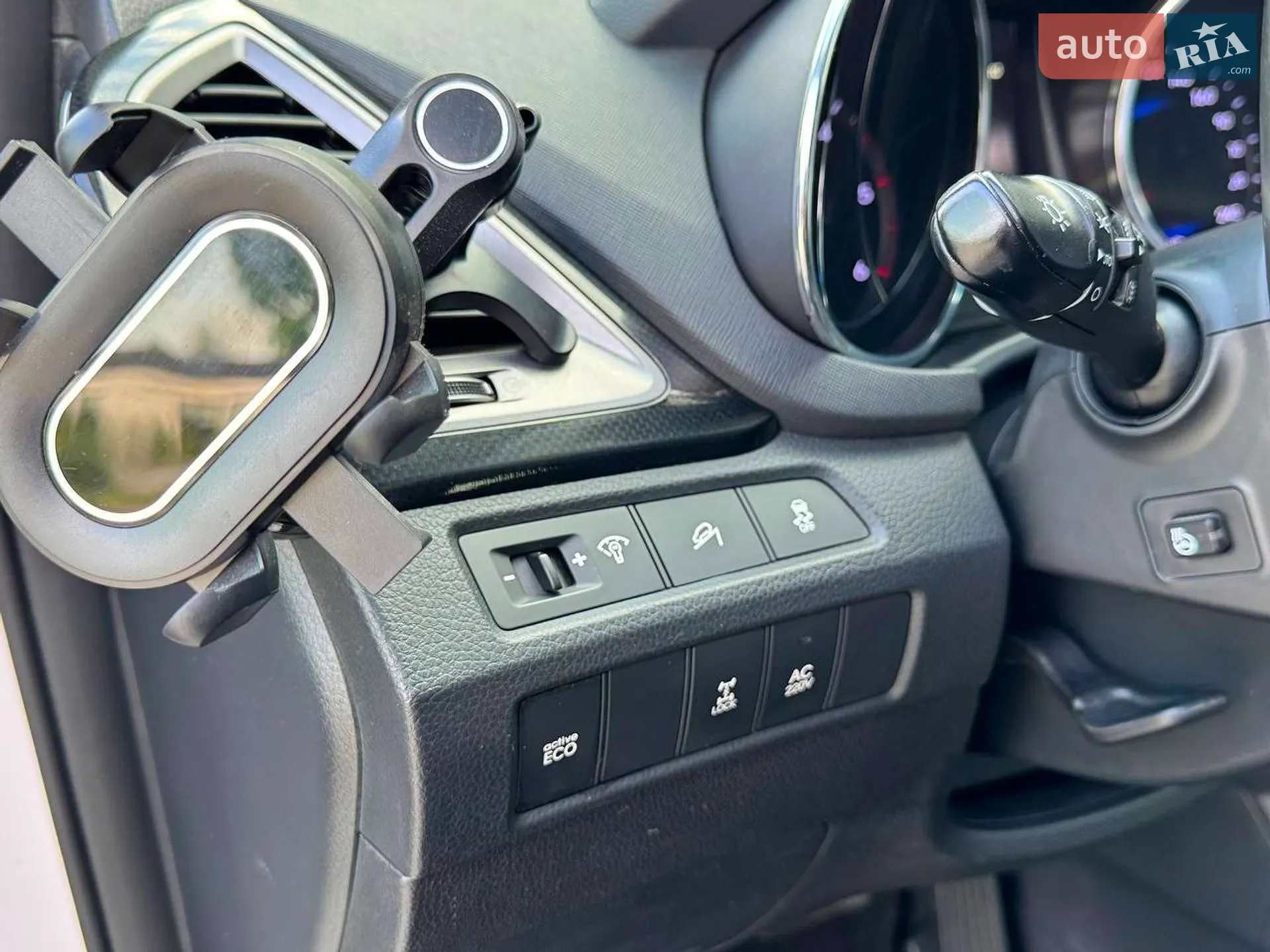2014 Hyundai Santa Fe - мініатюра 16