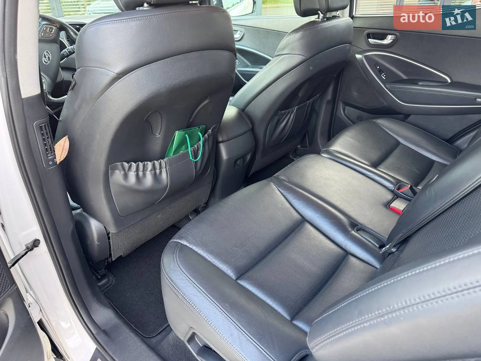2014 Hyundai Santa Fe - мініатюра 18