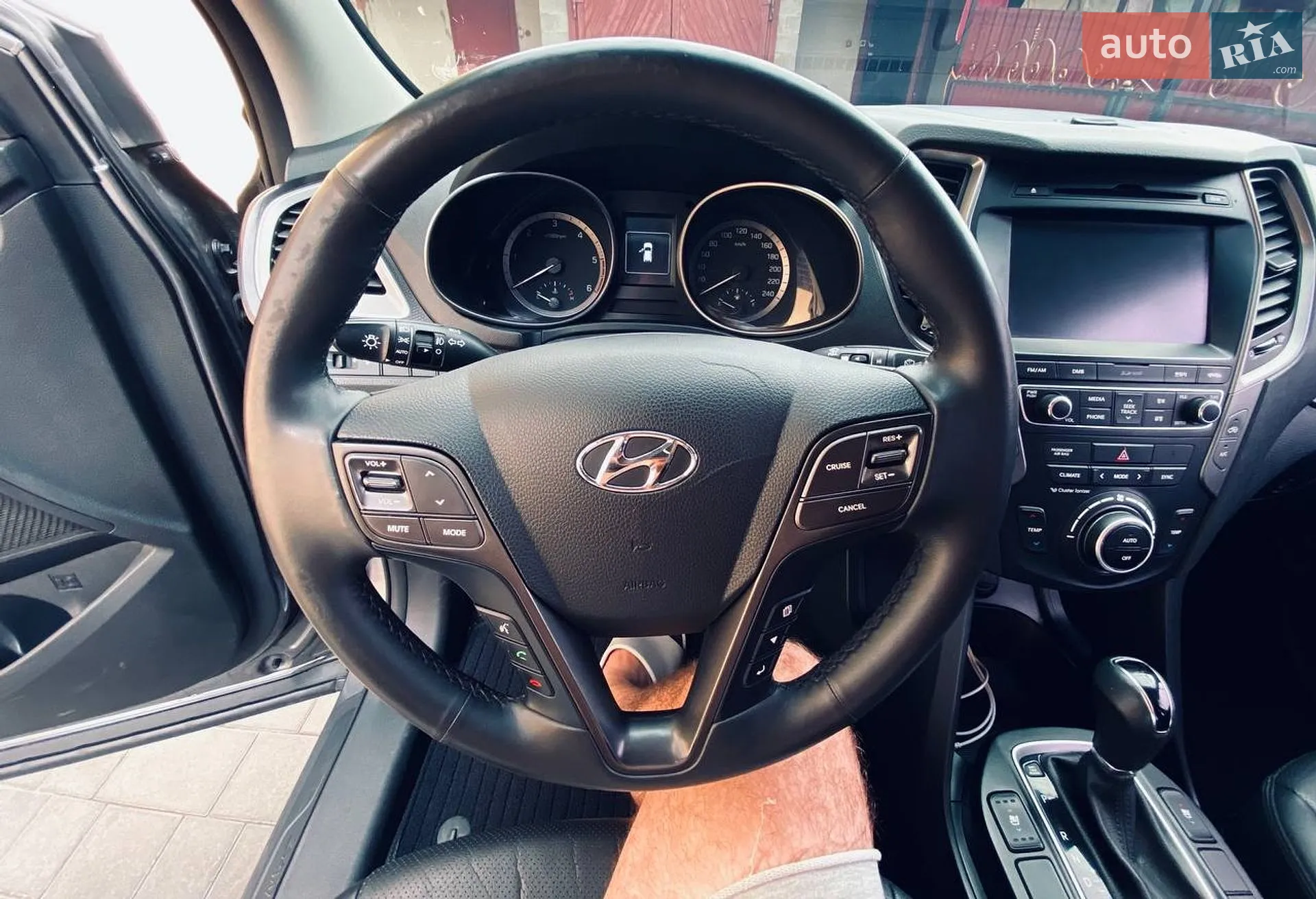 2016 Hyundai Santa Fe - мініатюра 13