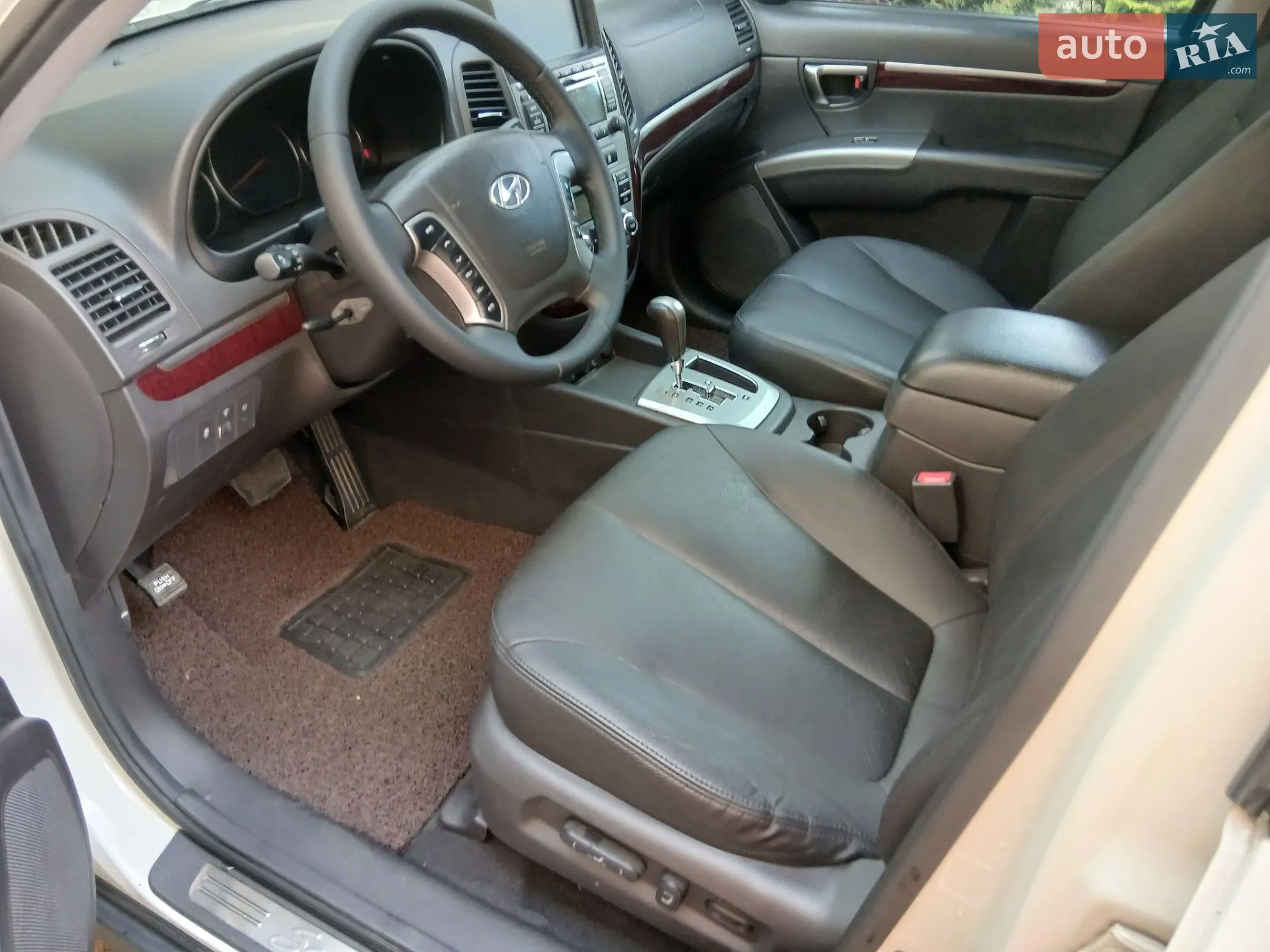 2010 Hyundai Santa Fe - мініатюра 13