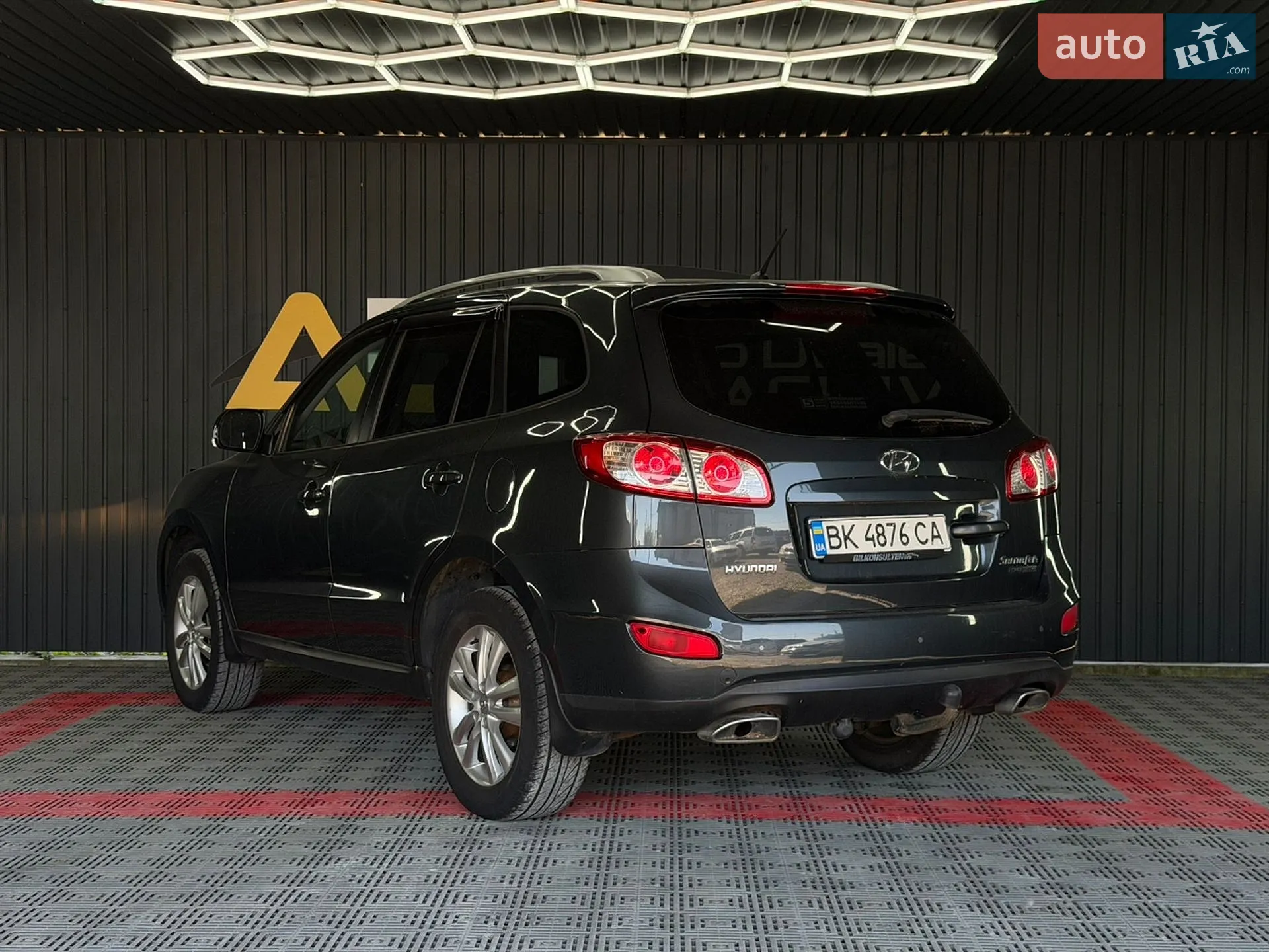 2011 Hyundai Santa Fe - мініатюра 17