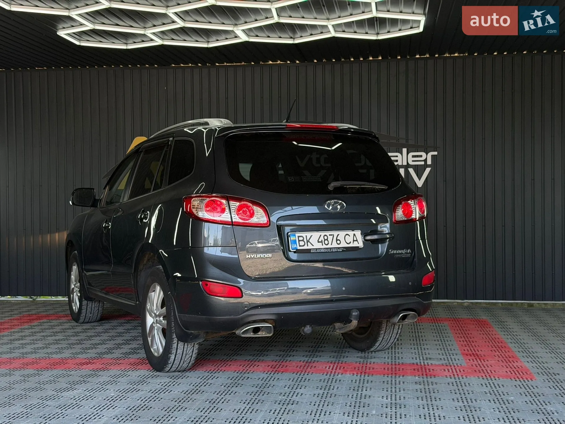 2011 Hyundai Santa Fe - мініатюра 18
