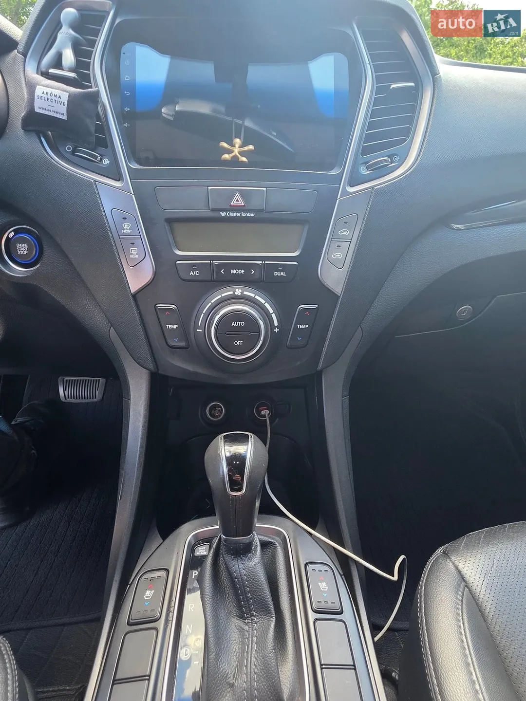 2014 Hyundai Santa Fe - мініатюра 14
