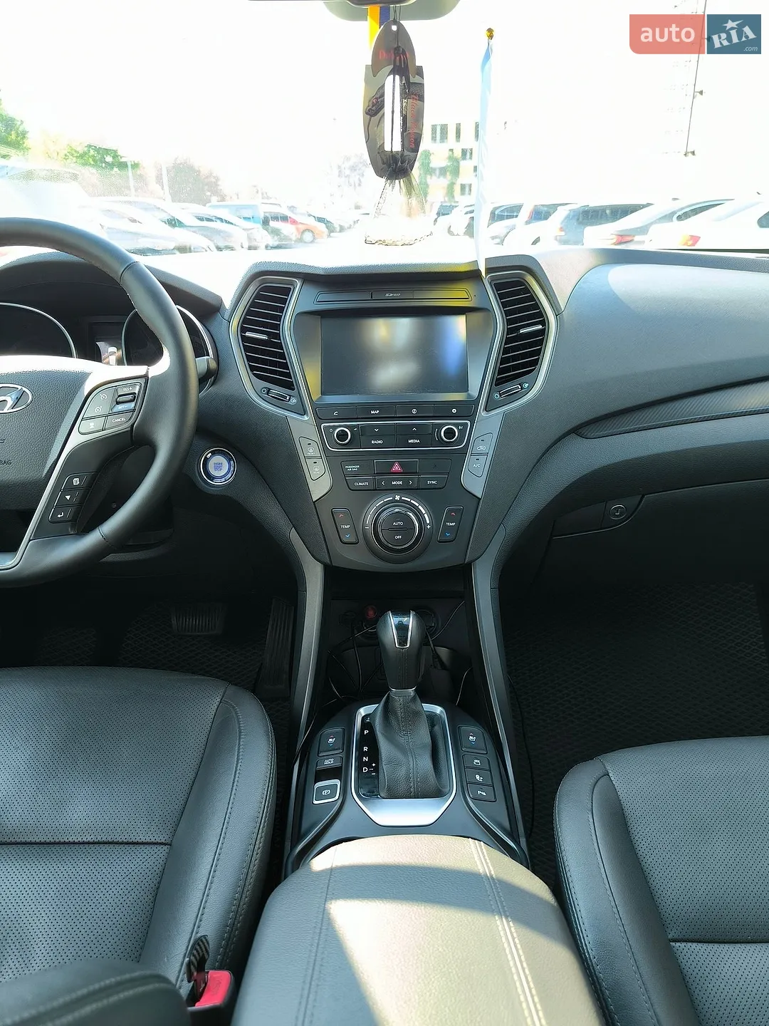2017 Hyundai Santa Fe - мініатюра 14