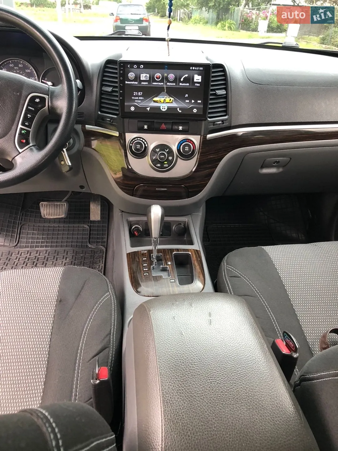 2010 Hyundai Santa Fe - мініатюра 13