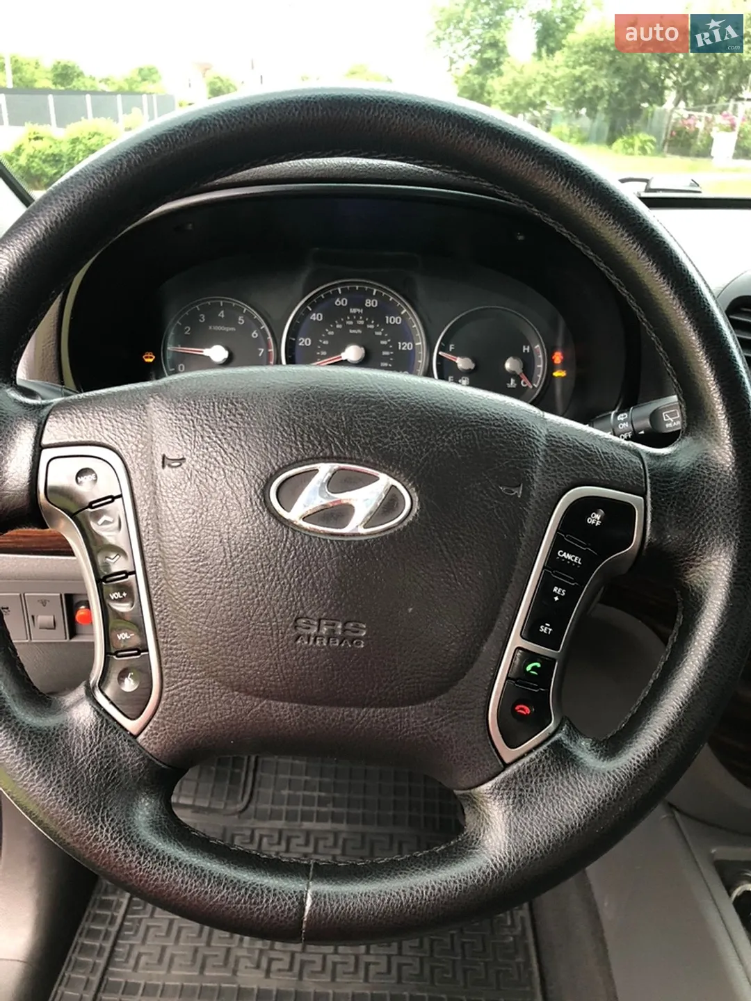 2010 Hyundai Santa Fe - мініатюра 16