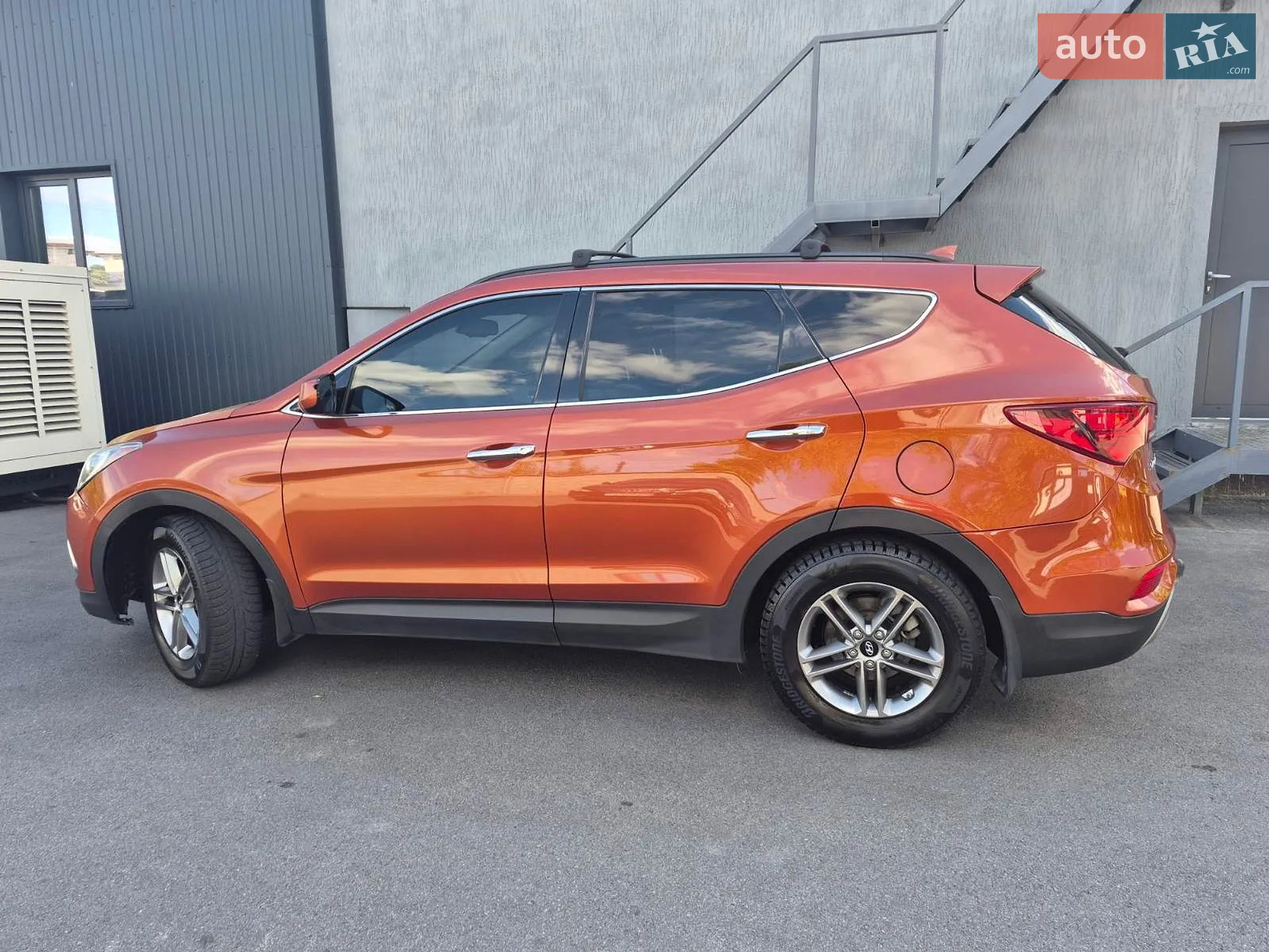 2017 Hyundai Santa Fe - мініатюра 22